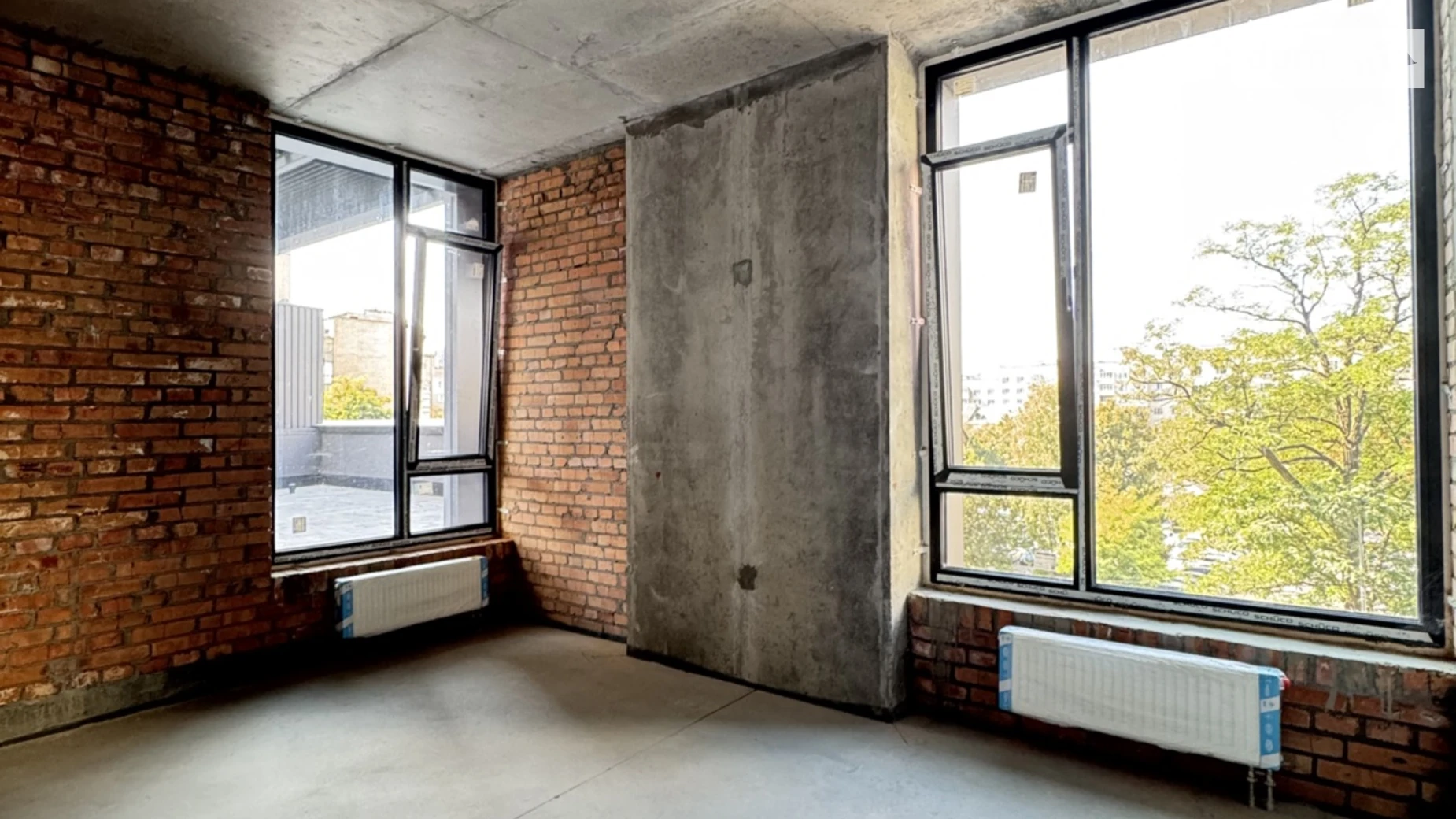 Продается 3-комнатная квартира 143 кв. м в Киеве, ул. Василия Тютюнника, 39/2 - фото 3