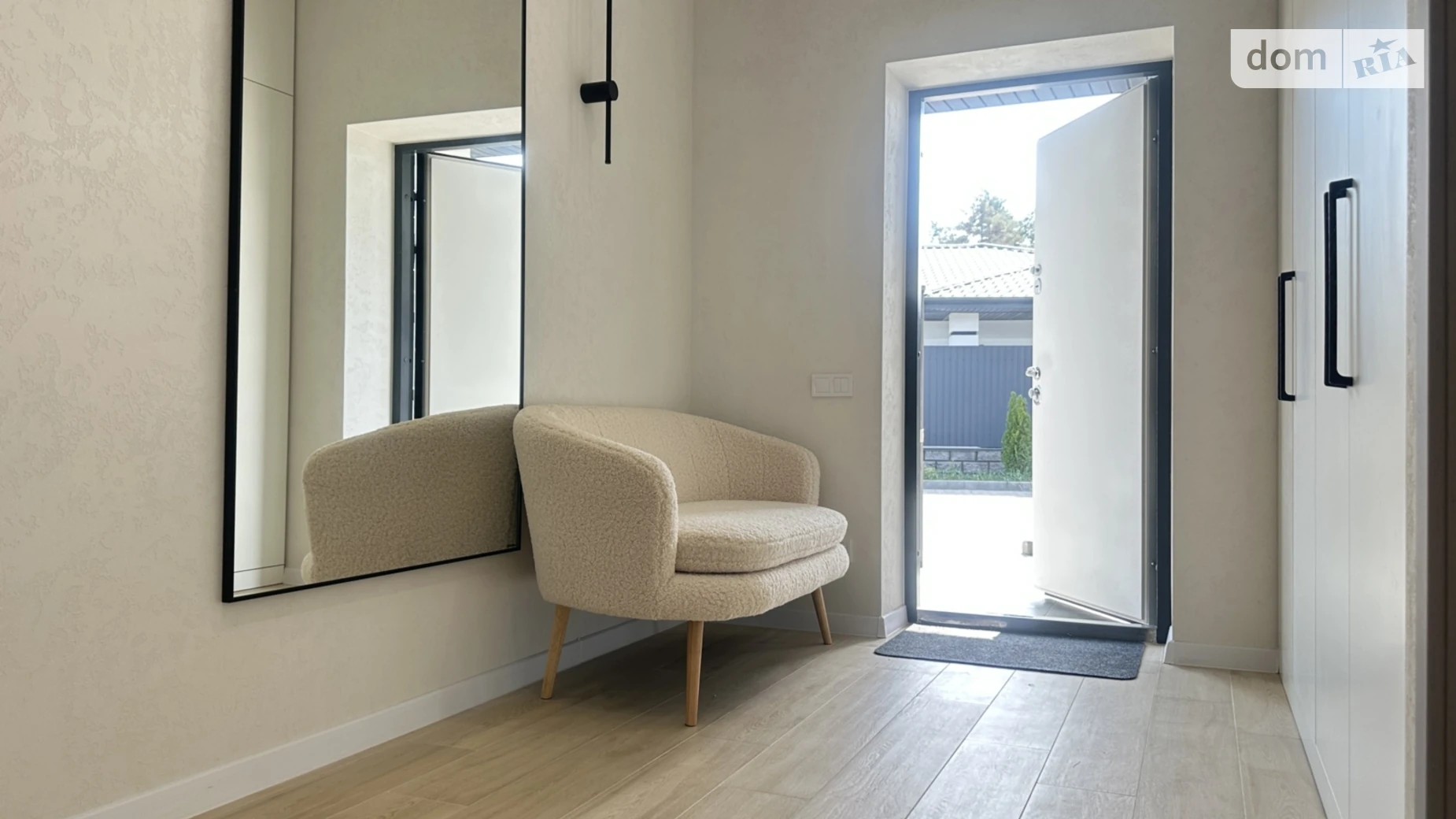 Продается одноэтажный дом 120 кв. м с гаражом, цена: 260000 $ - фото 3