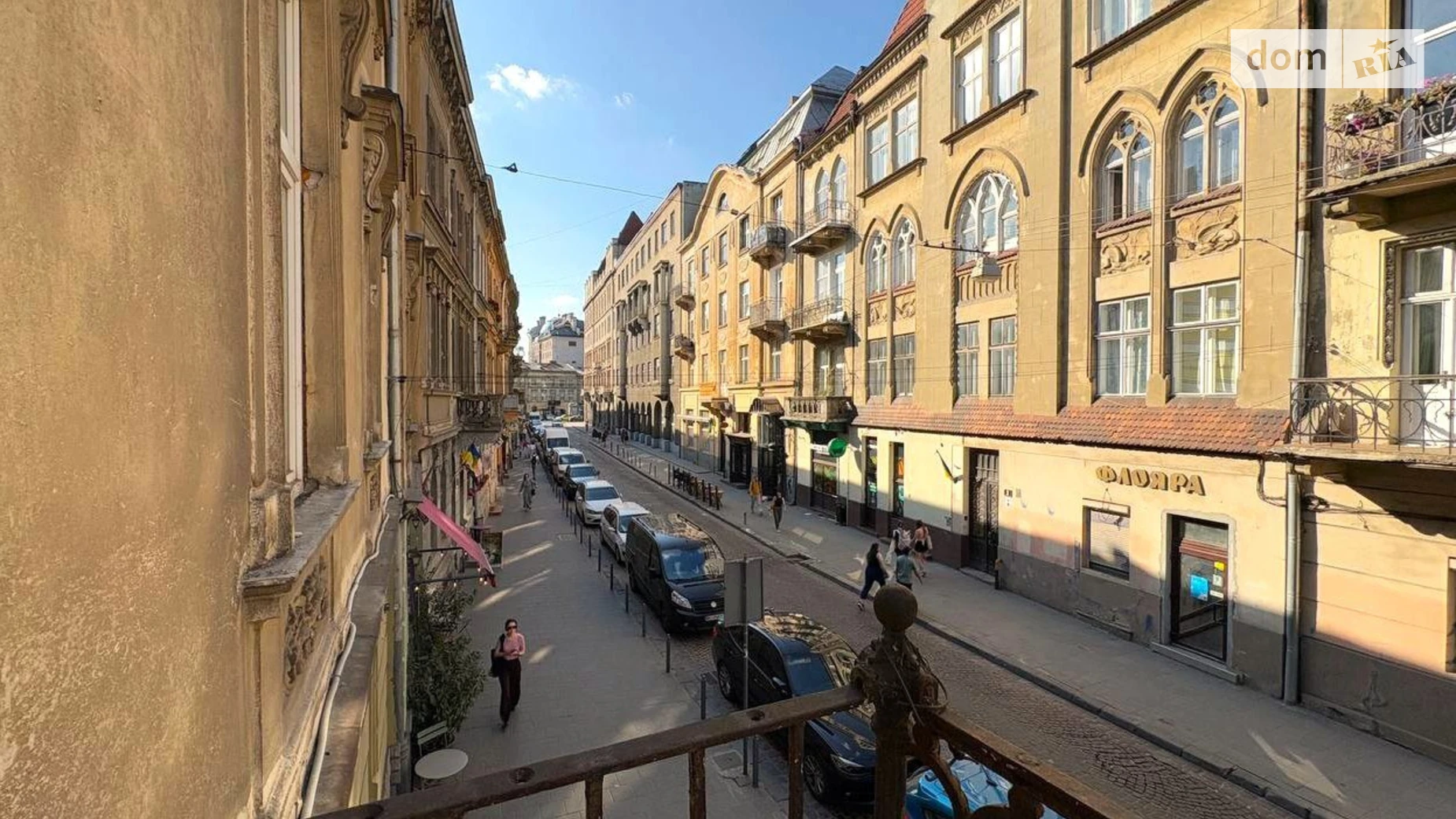 Продается 2-комнатная квартира 72 кв. м в Львове, ул. Пекарская - фото 2