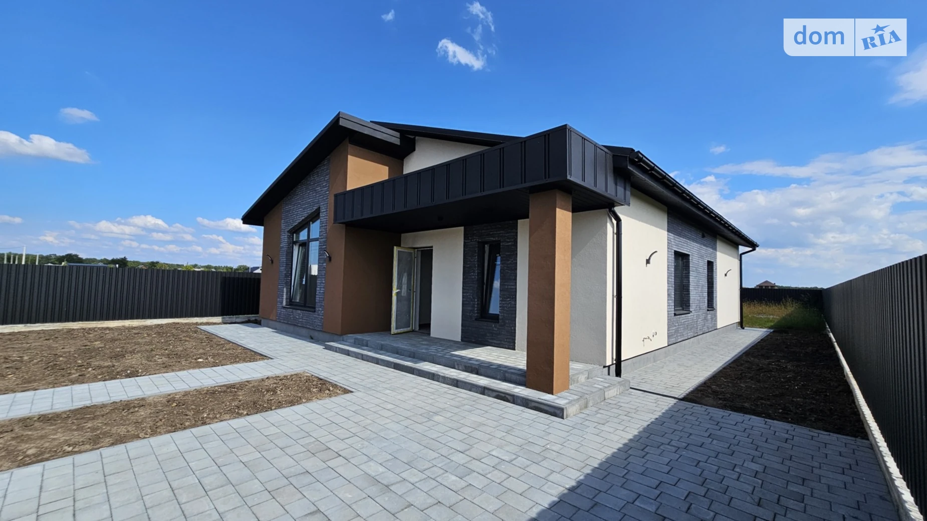 Продается одноэтажный дом 120 кв. м с беседкой, цена: 112000 $ - фото 2