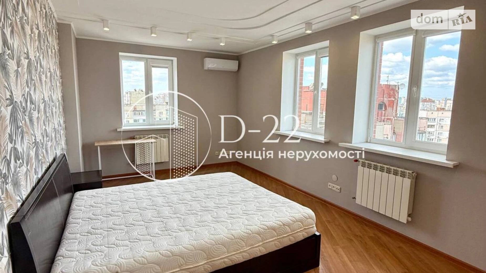 Продається 2-кімнатна квартира 81.1 кв. м у Києві, вул. Ахматової Анни, 13Г - фото 2