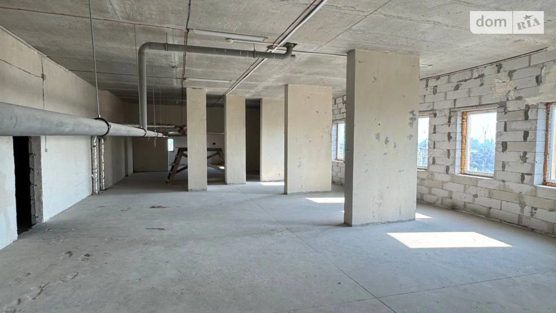 Продается офис 512.4 кв. м в бизнес-центре, цена: 256200 $ - фото 2