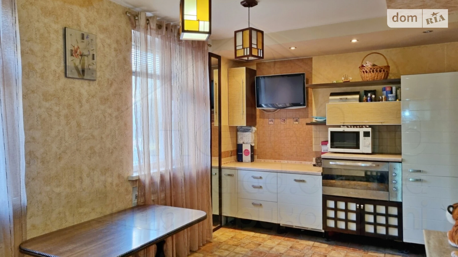 Продается дом на 2 этажа 141 кв. м с подвалом, цена: 79000 $ - фото 4