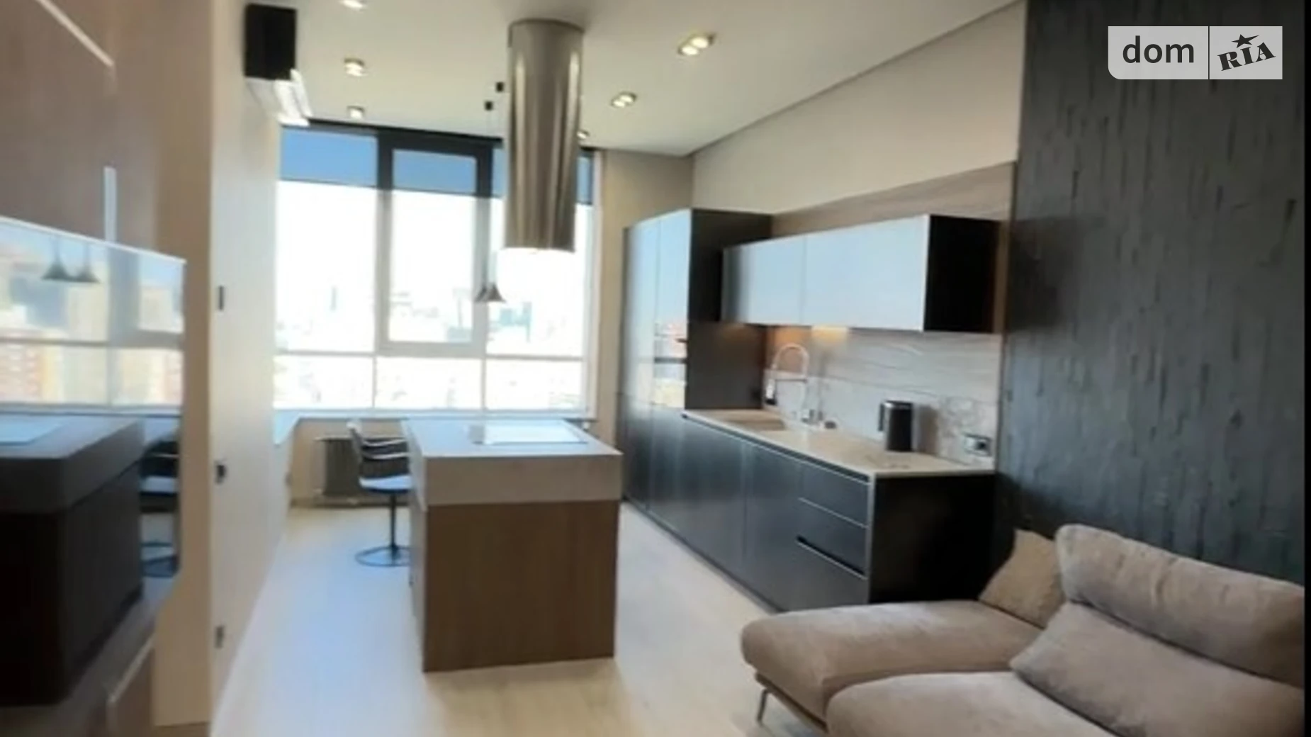 Продается 2-комнатная квартира 50 кв. м в Киеве, ул. Маккейна Джона, 7 - фото 2