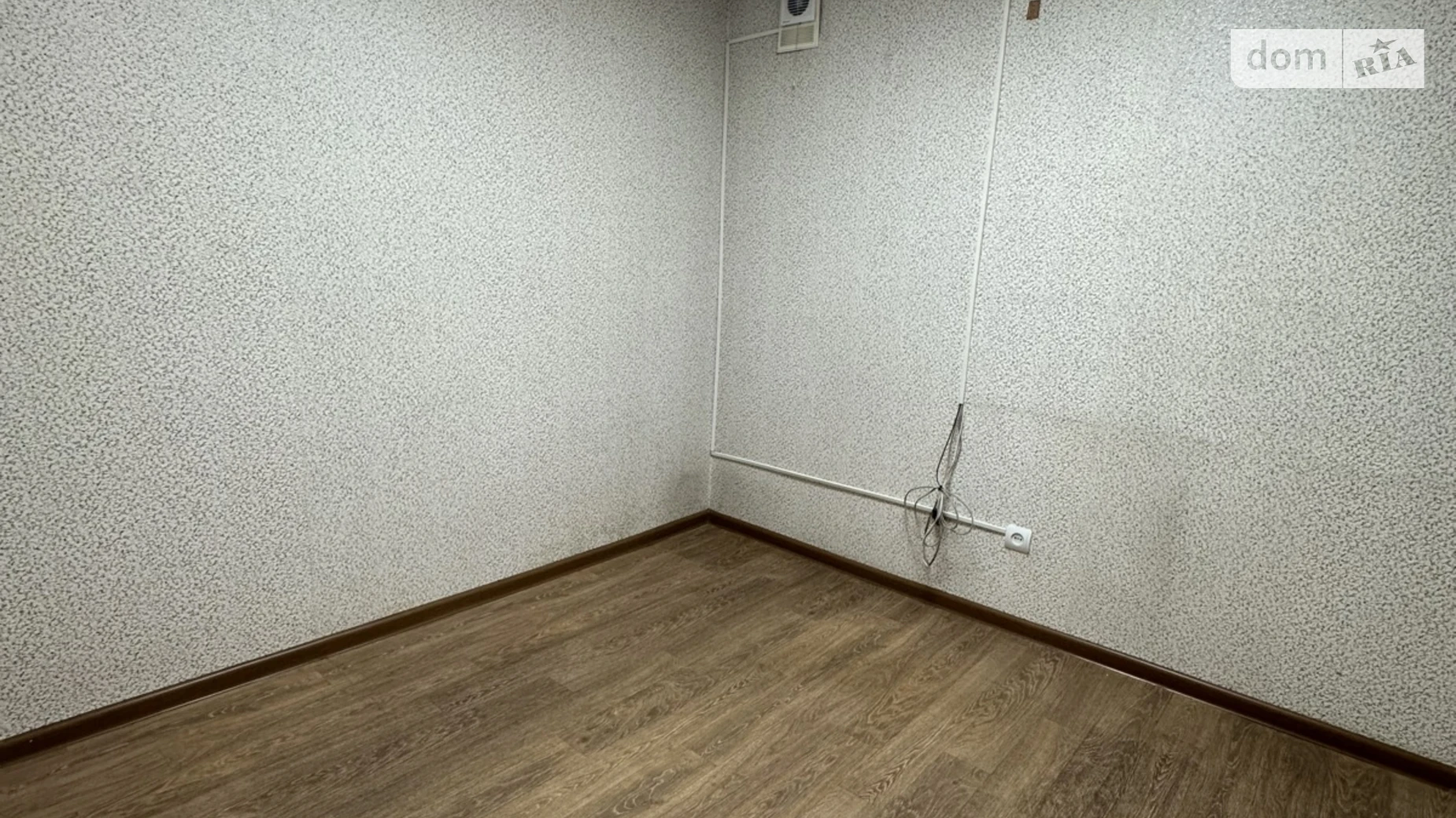 Продається офіс 30 кв. м в бізнес-центрі, цена: 47000 $ - фото 4