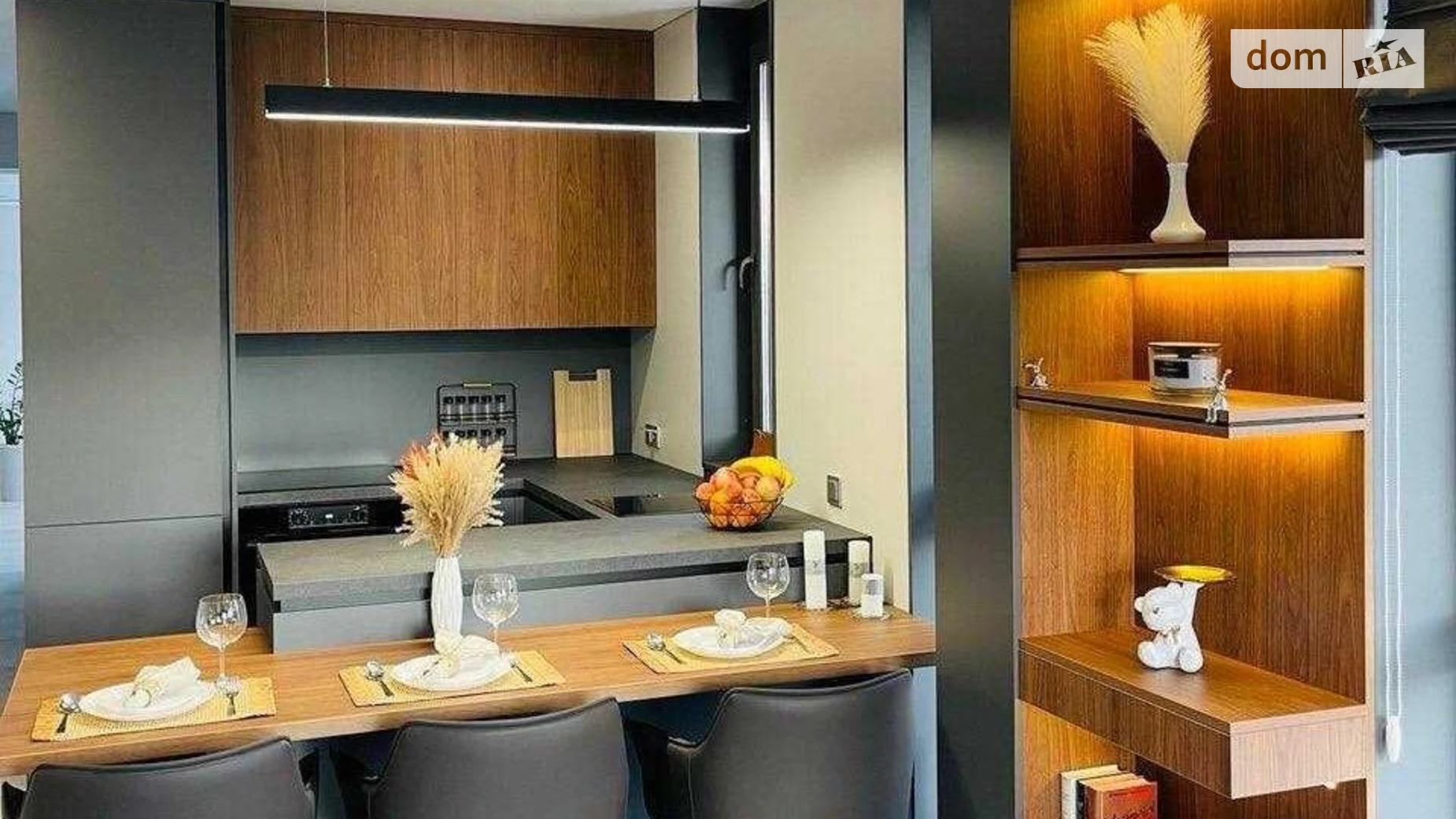 Продается 2-комнатная квартира 62 кв. м в Киеве, ул. Салютная - фото 3