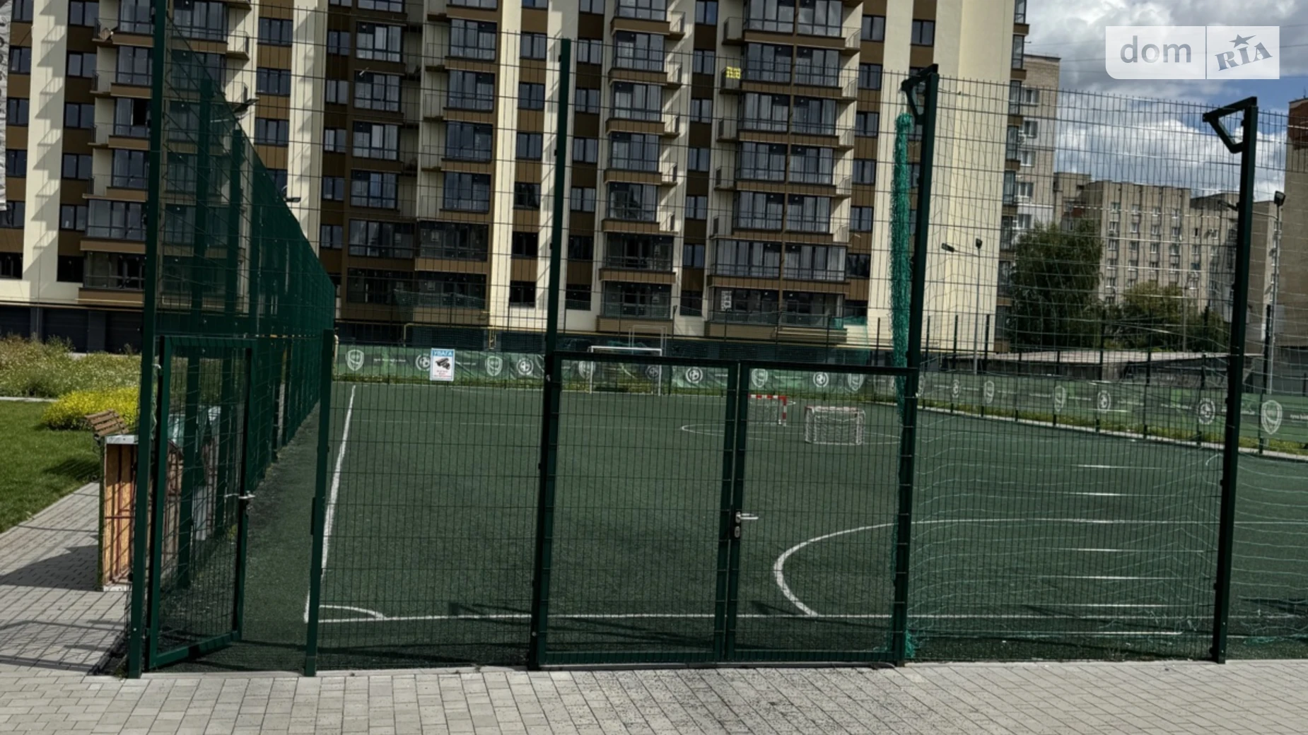 Продается 2-комнатная квартира 62 кв. м в Виннице, ул. Сергея Зулинского, 39Б - фото 2