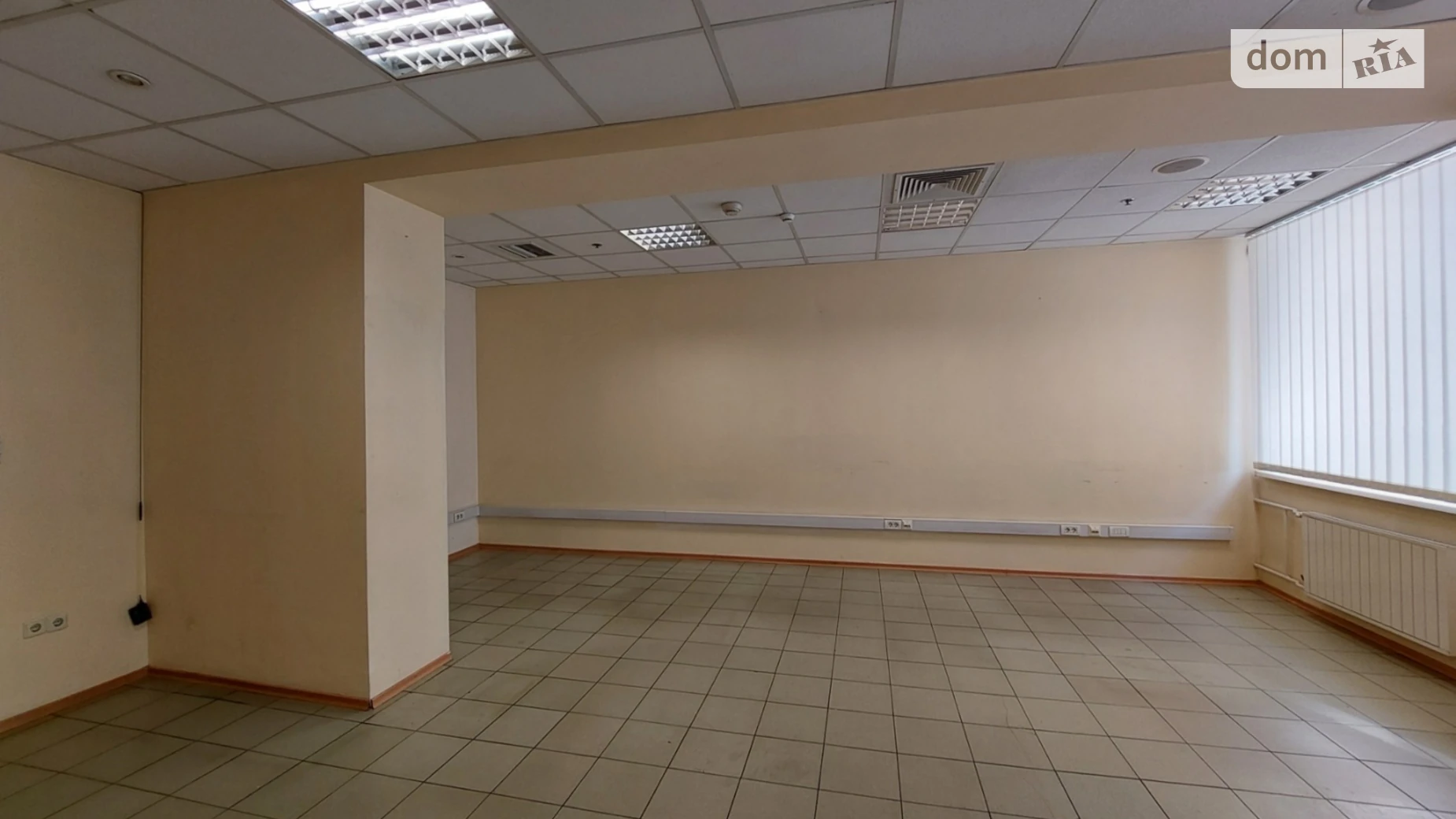 Сдается в аренду офис 53.32 кв. м в бизнес-центре, цена: 15996 грн - фото 4