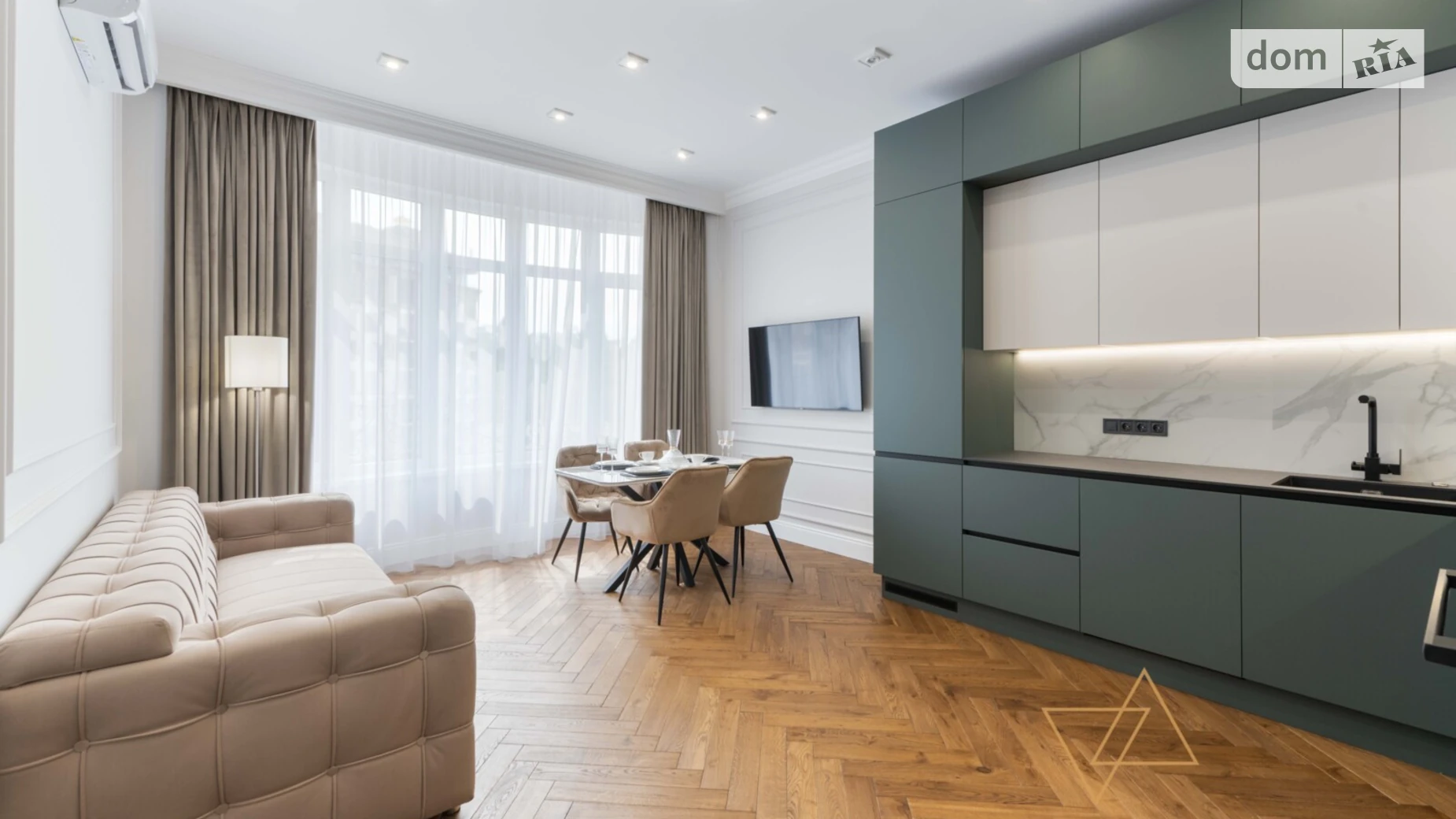 Продается 1-комнатная квартира 59.9 кв. м в Киеве, ул. Михаила Бойчука, 19А - фото 2