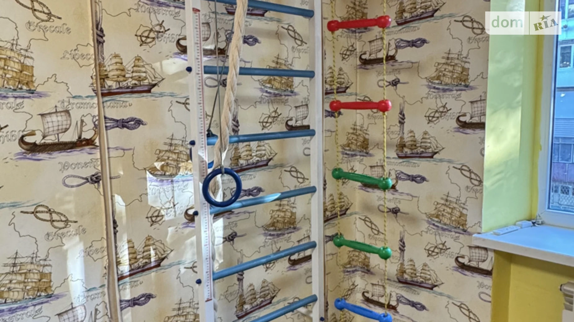 Продается 2-комнатная квартира 46.1 кв. м в Черноморском, ул. Гвардейская, 33 - фото 2