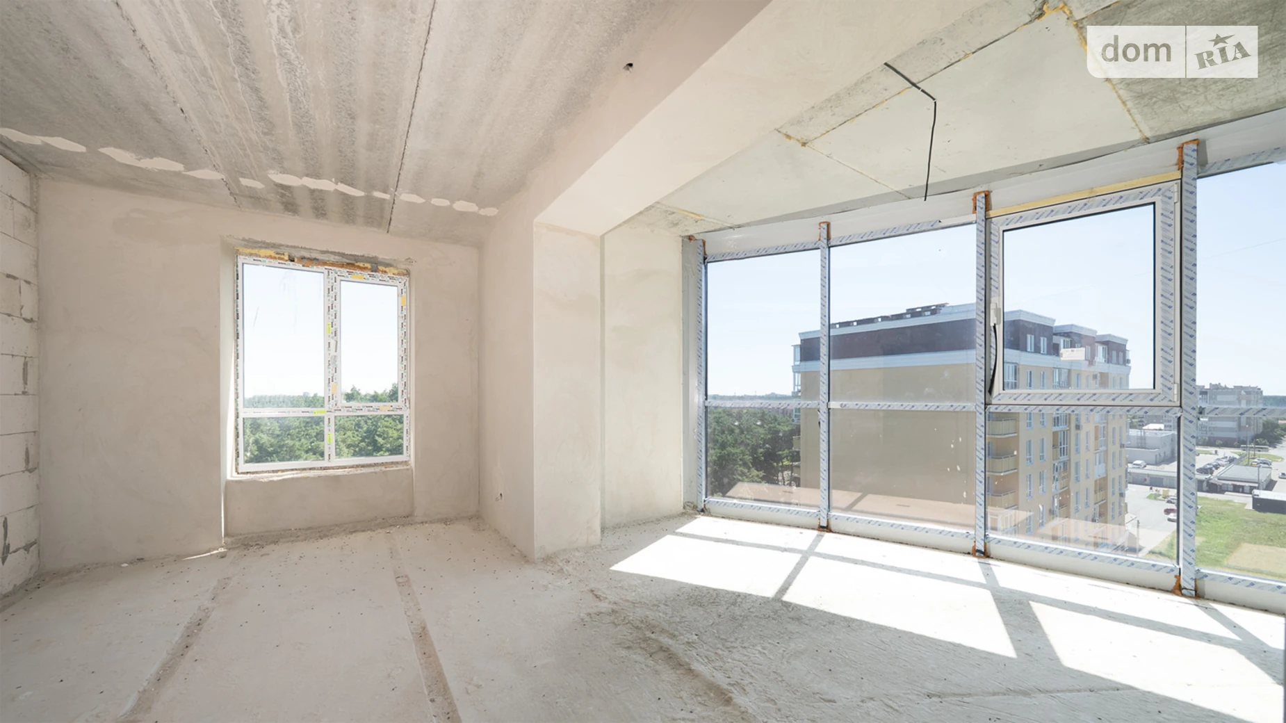 Продается 3-комнатная квартира 98.5 кв. м в Чернигове, ул. Любецкая, 106 - фото 3