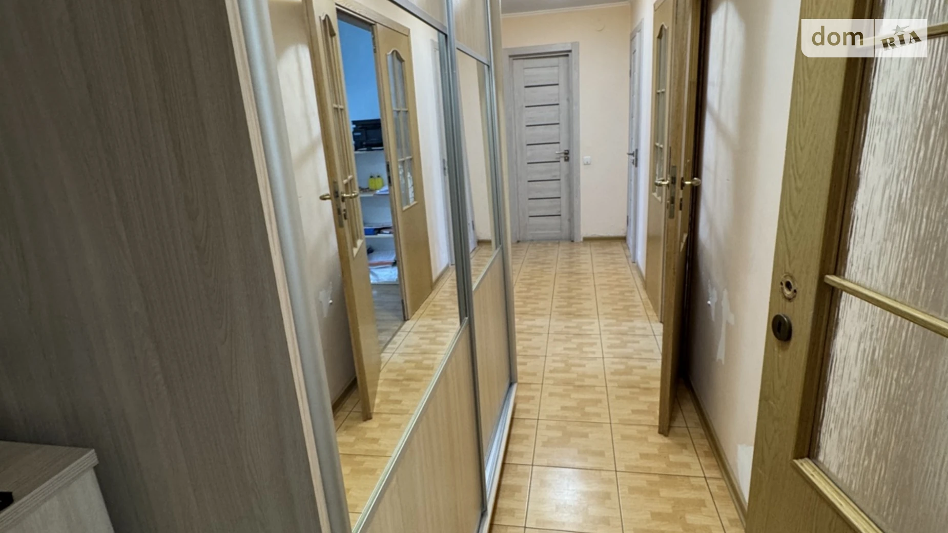3-комнатная квартира 73 кв. м в Тернополе, ул. Торговица(Живова Анатолия), 37 - фото 2