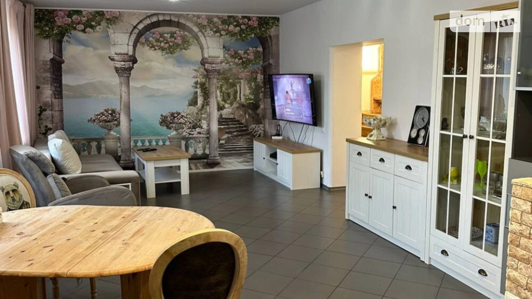 Продается дом на 2 этажа 155 кв. м с участком, цена: 280000 $ - фото 2