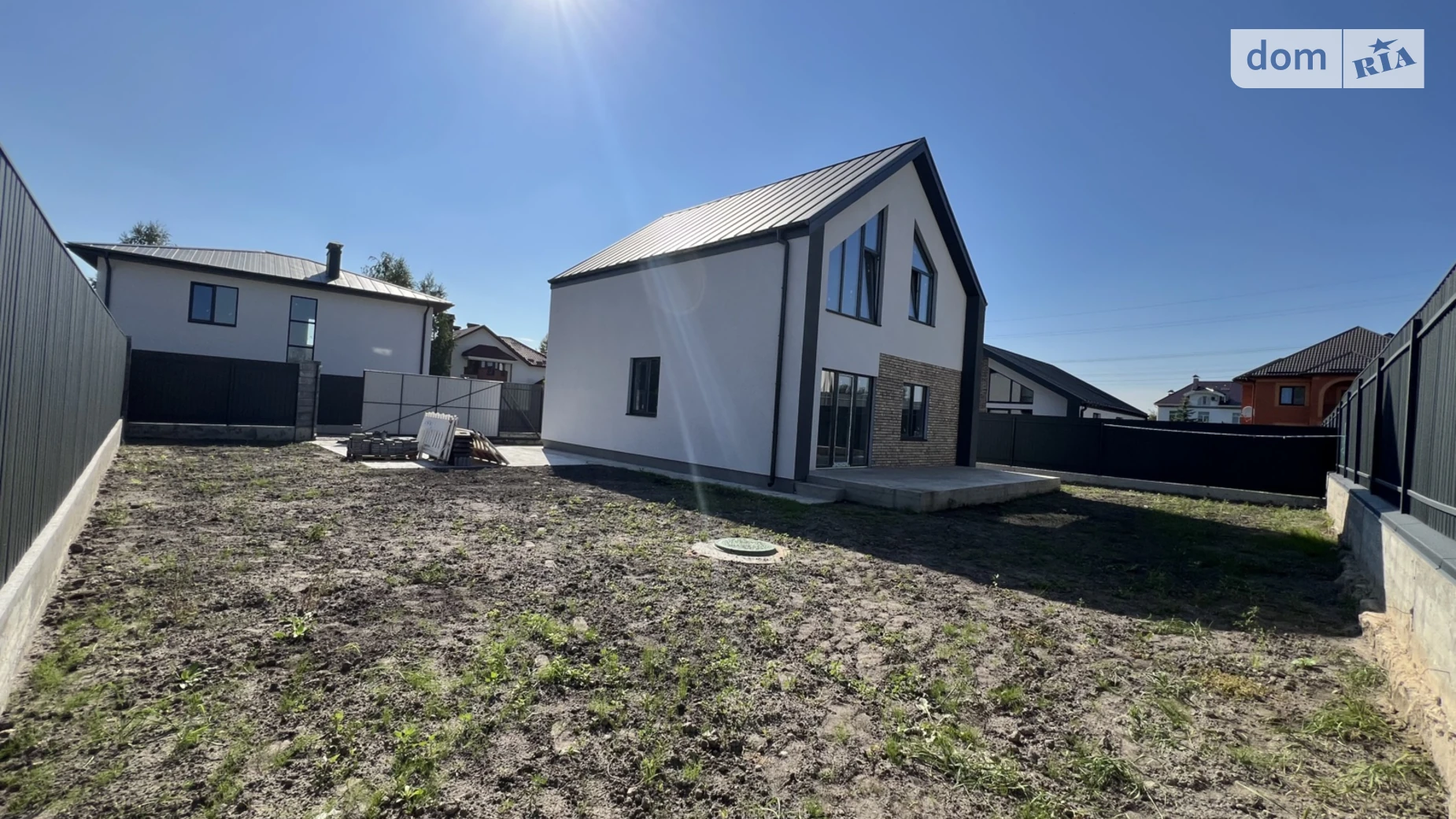 Продается дом на 2 этажа 135 кв. м с садом, цена: 108000 $ - фото 4