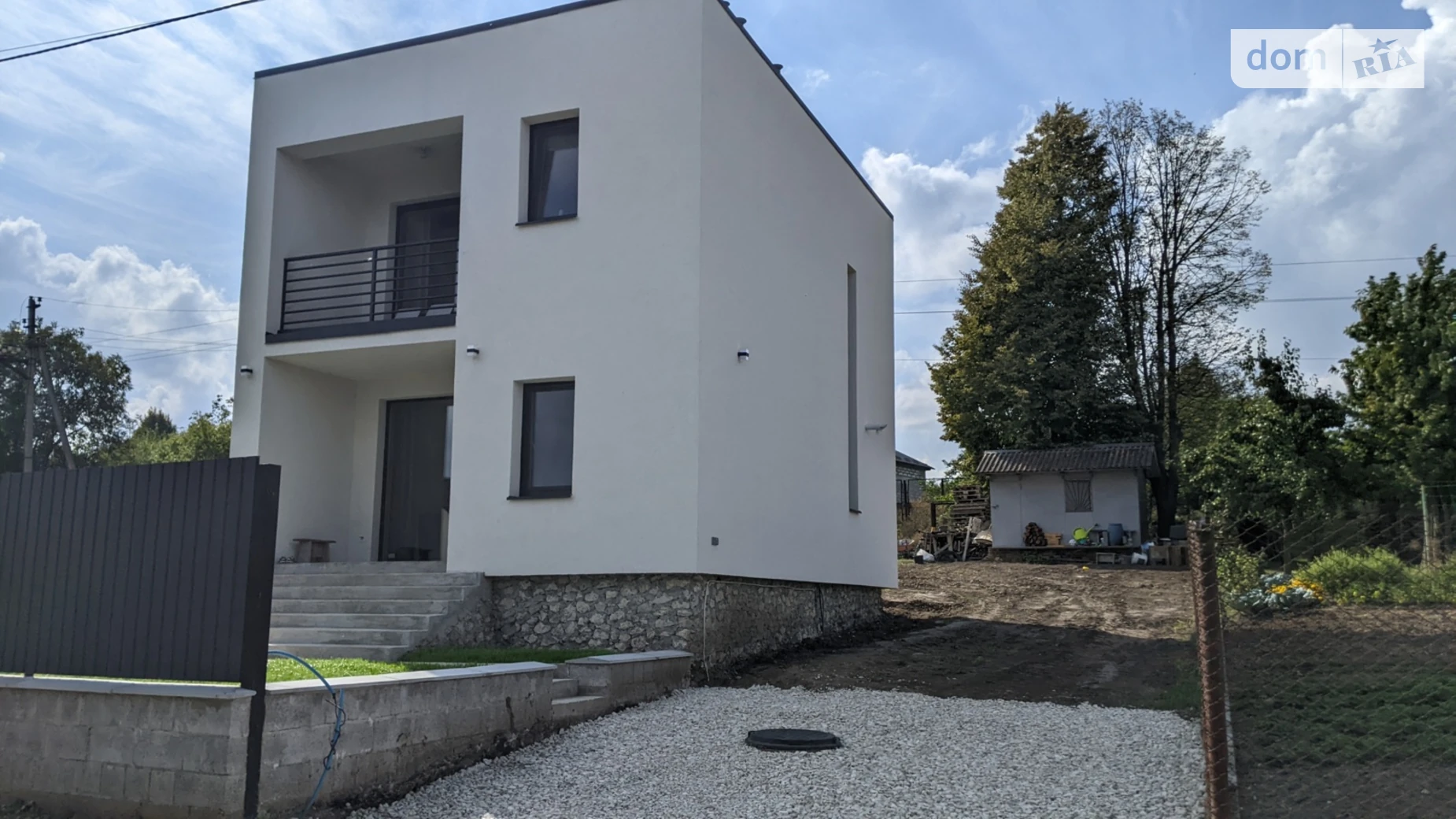 Продается дом на 2 этажа 90 кв. м с бассейном, цена: 93000 $ - фото 3