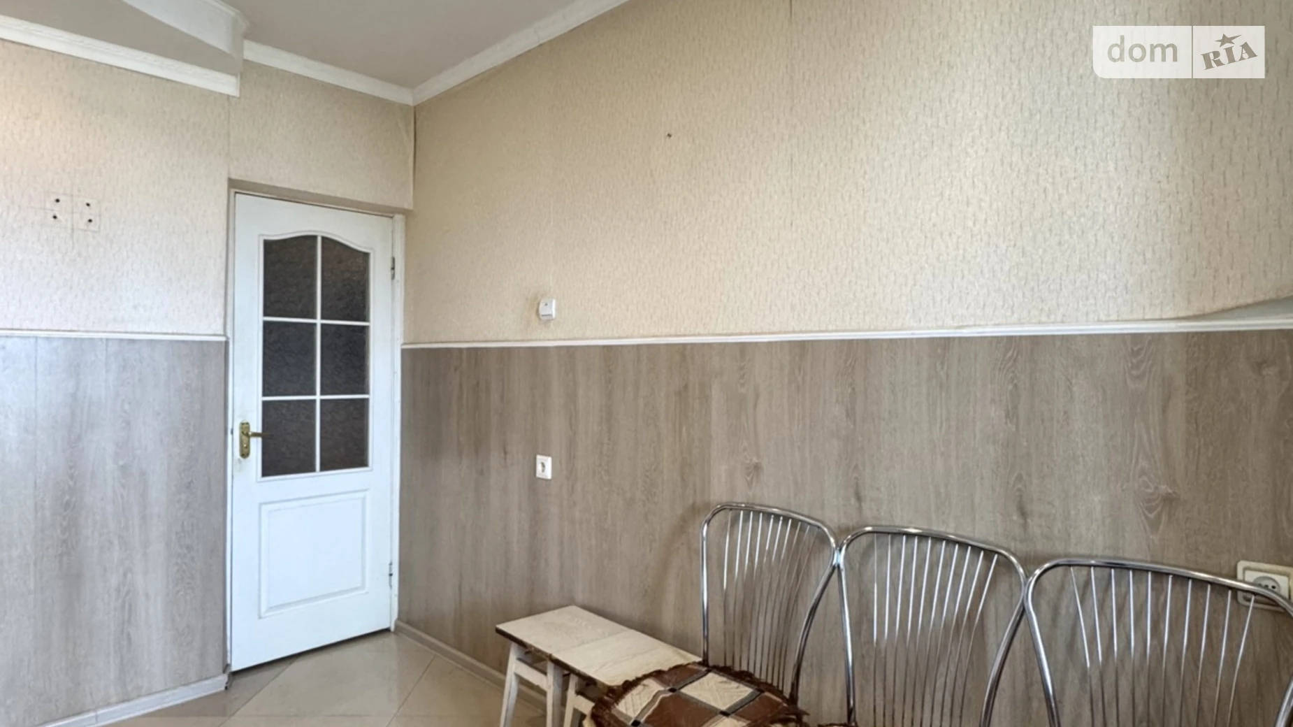 Продается 3-комнатная квартира 65.5 кв. м в Ровно, ул. Шухевича Романа - фото 4