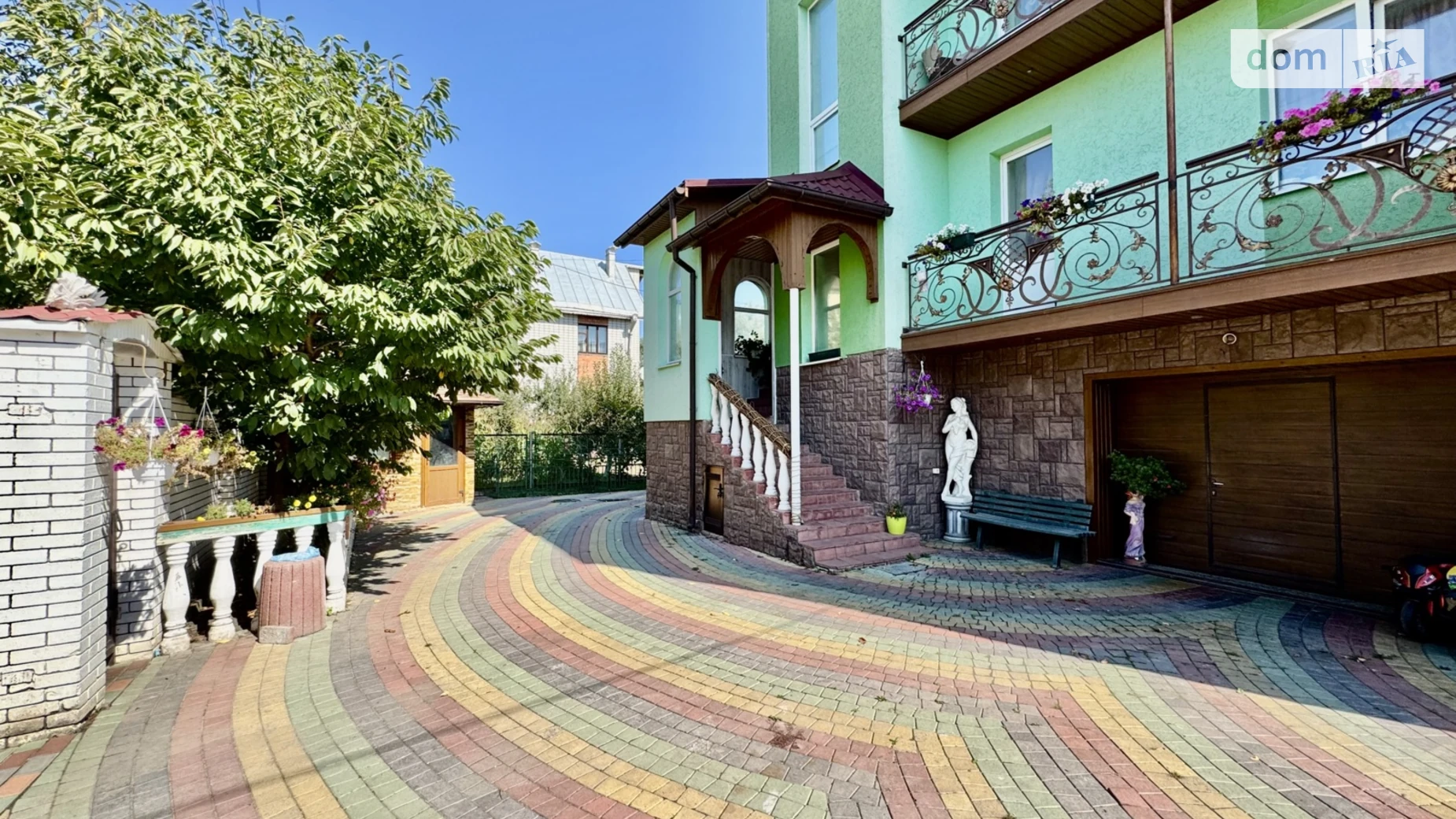 Продается дом на 2 этажа 360 кв. м с террасой, цена: 265000 $ - фото 2