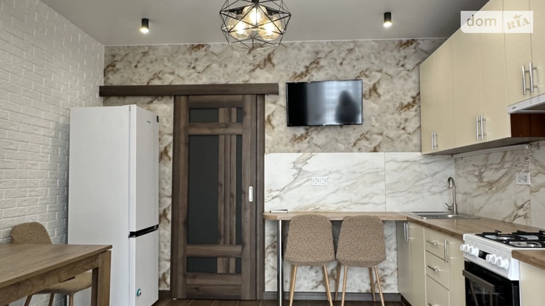 Сдается в аренду 2-комнатная квартира 63.7 кв. м в Хмельницком, ул. Панаса Мирного - фото 2