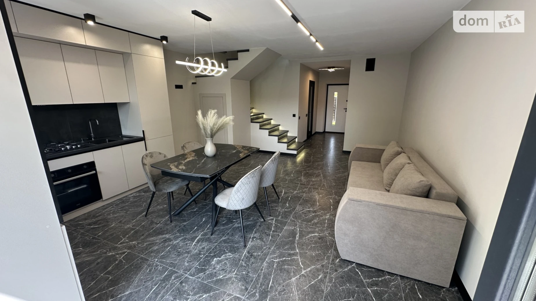 Продается дом на 2 этажа 120 кв. м с мебелью, цена: 130000 $ - фото 4