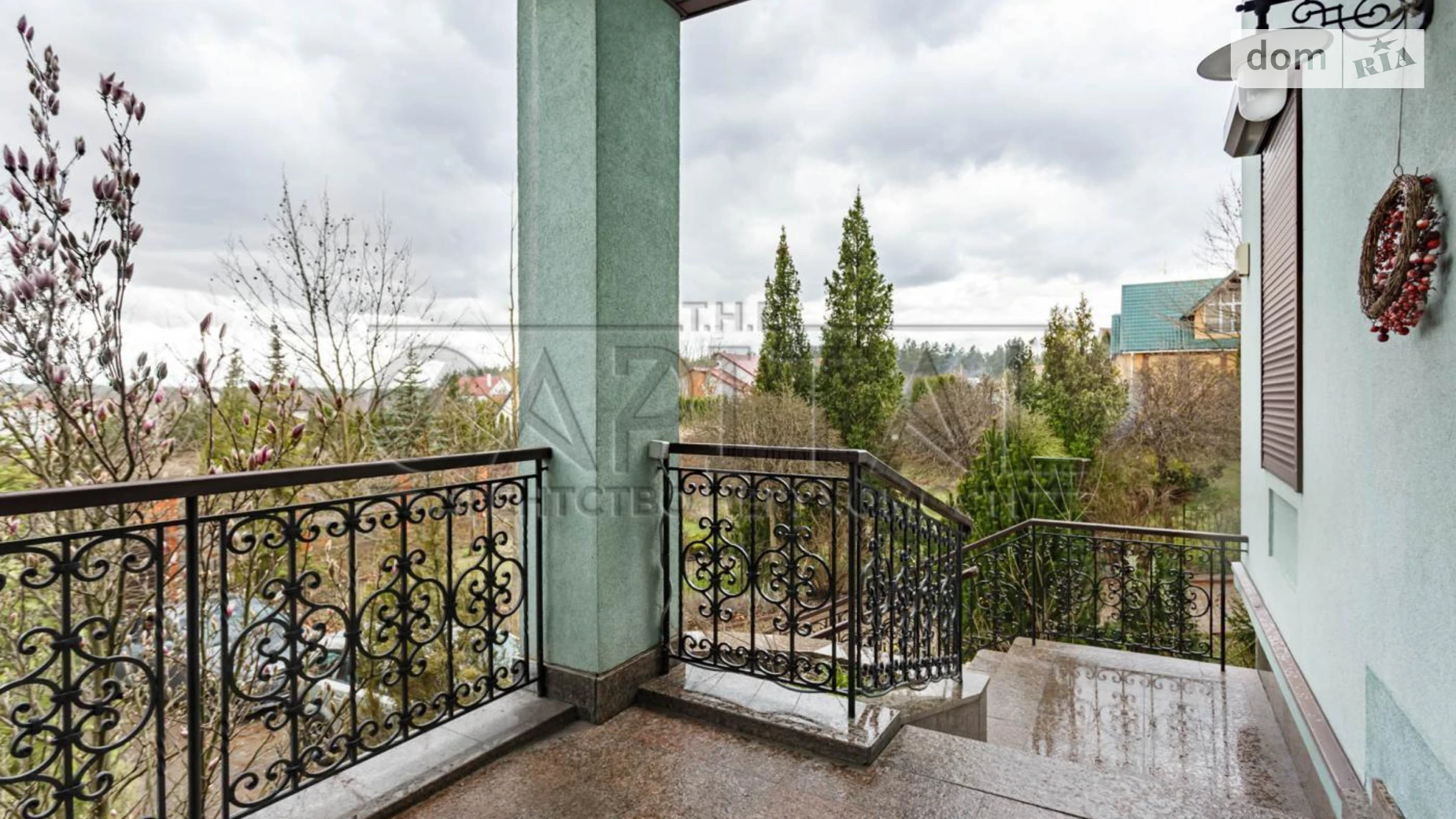 Продается дом на 3 этажа 500 кв. м с подвалом, цена: 400000 $ - фото 4