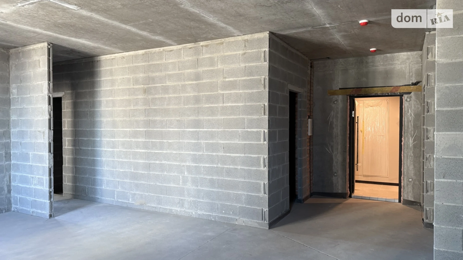 Продается 3-комнатная квартира 132 кв. м в Киеве, ул. Василия Тютюнника, 39/2 - фото 3