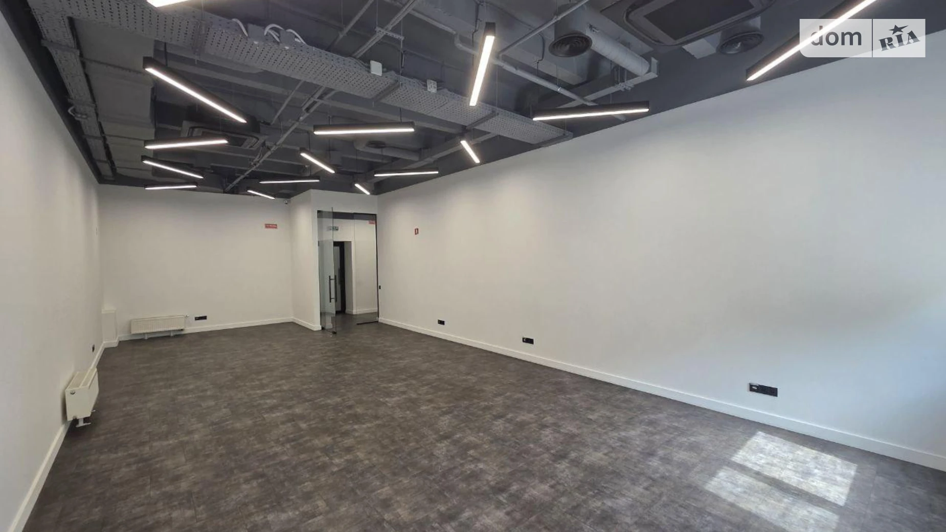 Сдается в аренду офис 520 кв. м в бизнес-центре, цена: 11300 $ - фото 5