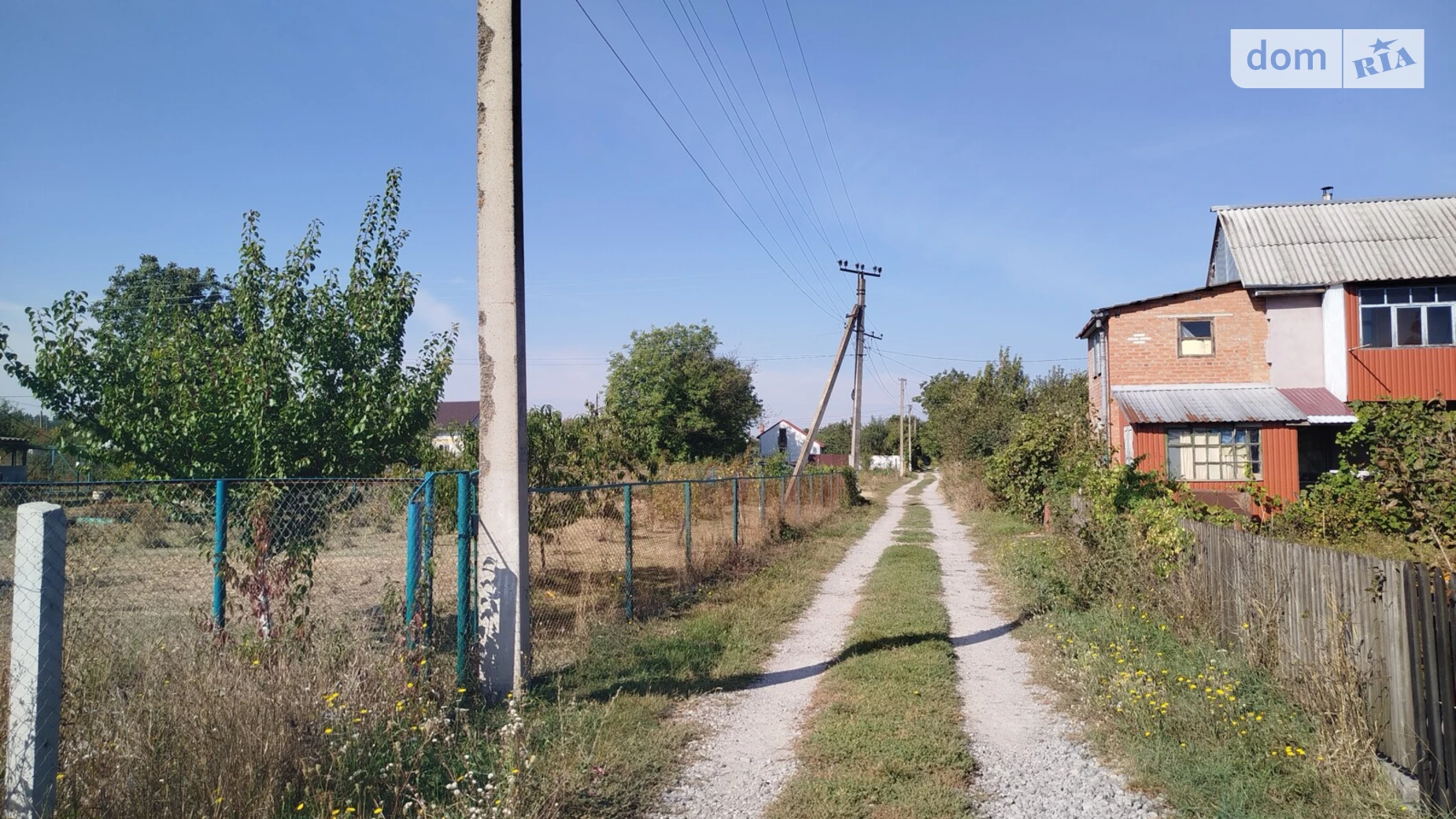 Продается одноэтажный дом 42 кв. м с участком, цена: 9800 $ - фото 2