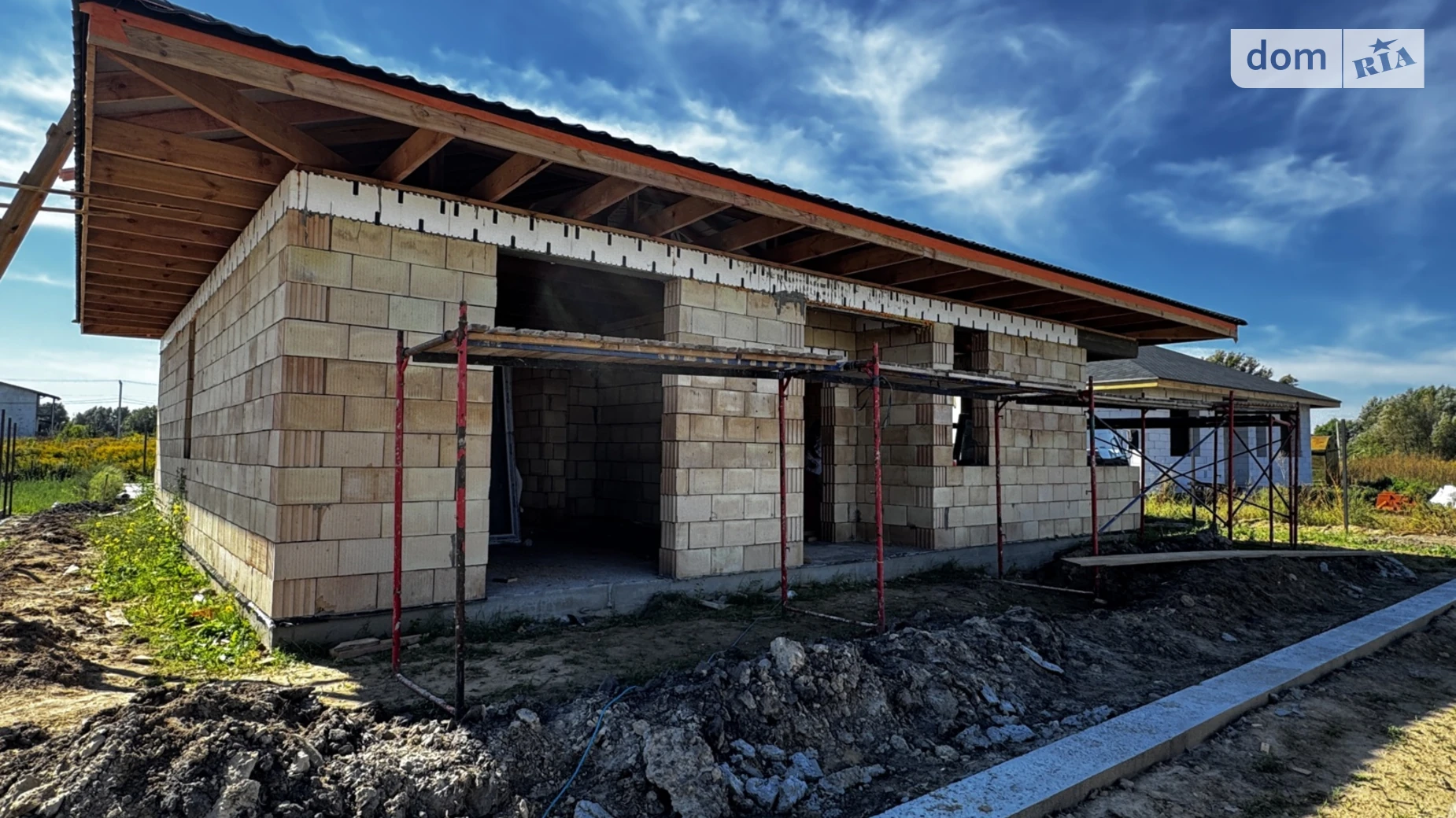 Продается одноэтажный дом 115 кв. м с камином, цена: 92000 $ - фото 3