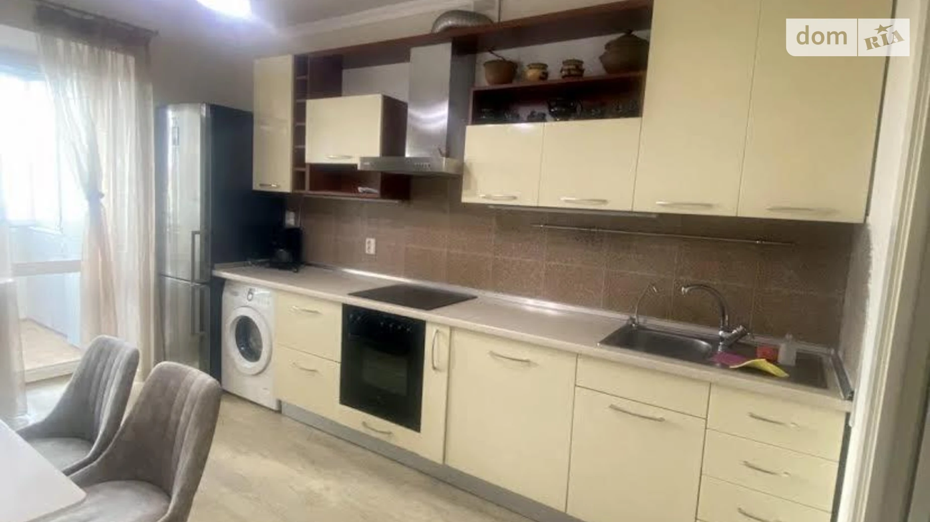 Продается 3-комнатная квартира 105 кв. м в Киеве, ул. Левка Лукьяненко, 13А - фото 2