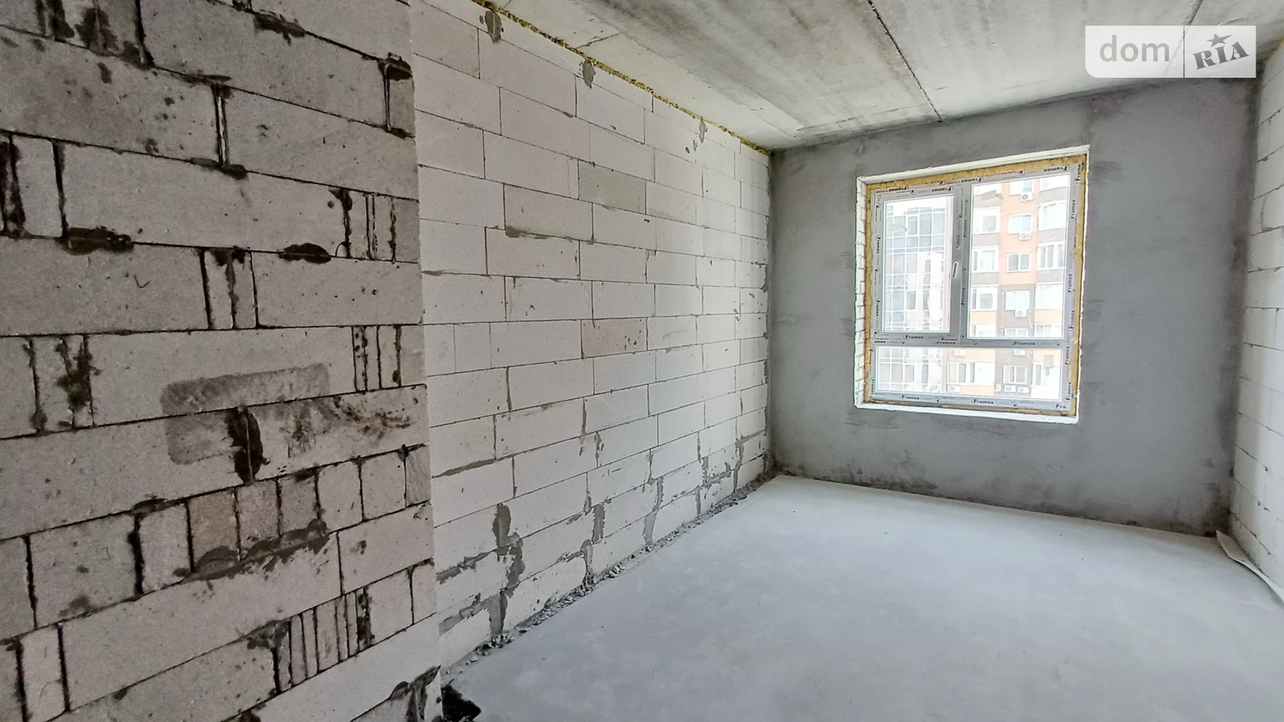 1-комнатная квартира 40.1 кв. м в Запорожье, ул. Почтовая(Горького), 117 - фото 2