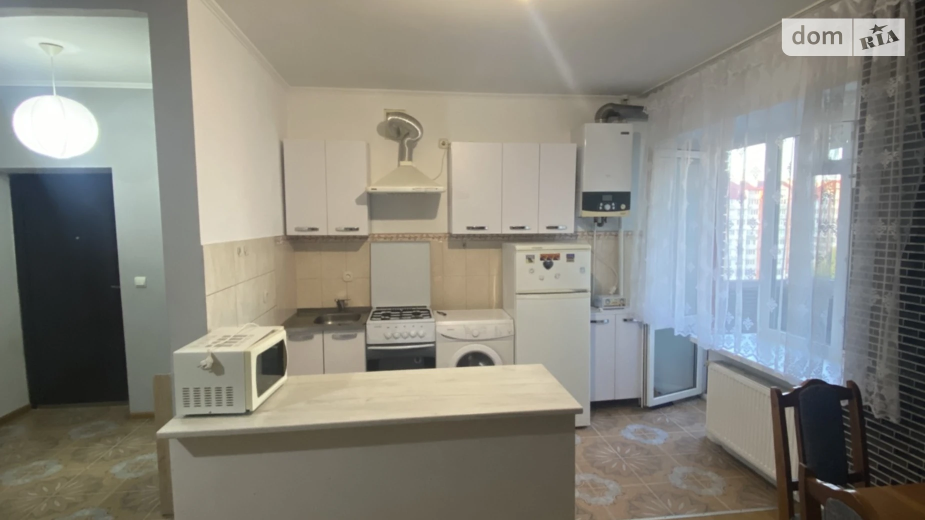 1-комнатная квартира 54 кв. м в Тернополе, ул. Академика Сергея Королева - фото 5