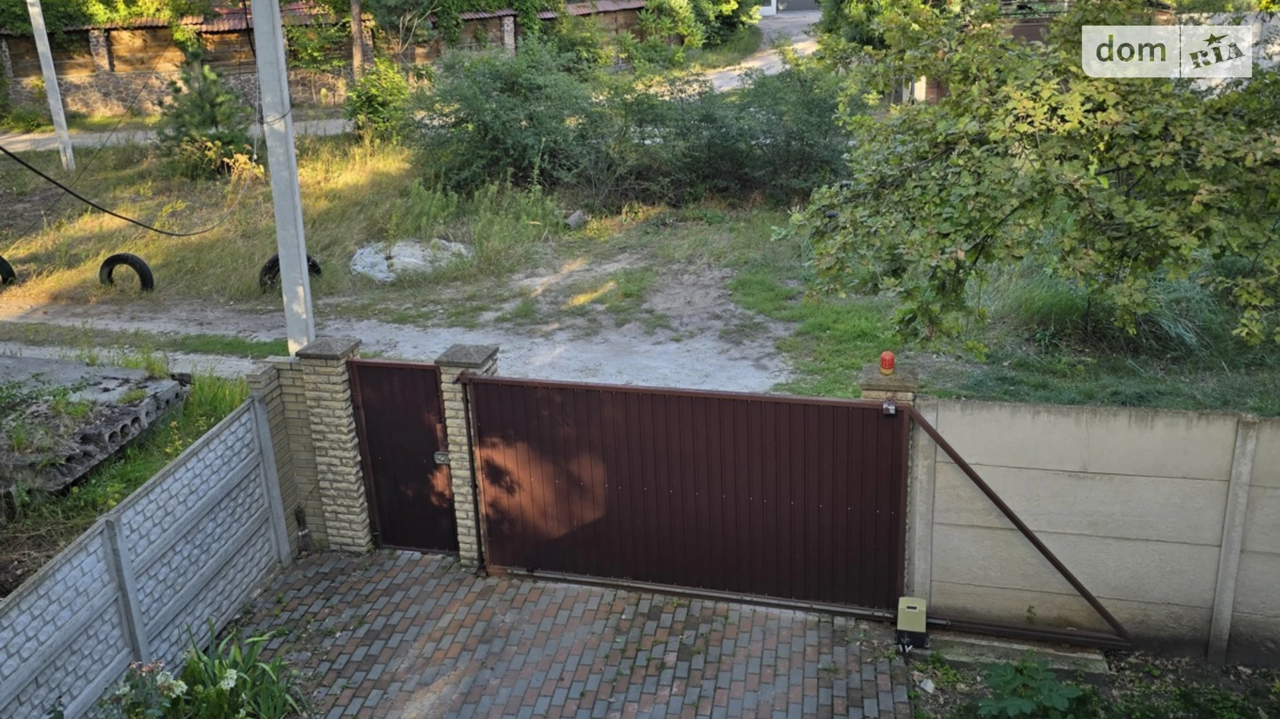 Сдается в аренду дом на 2 этажа 176.1 кв. м с балконом, цена: 1300 $ - фото 2