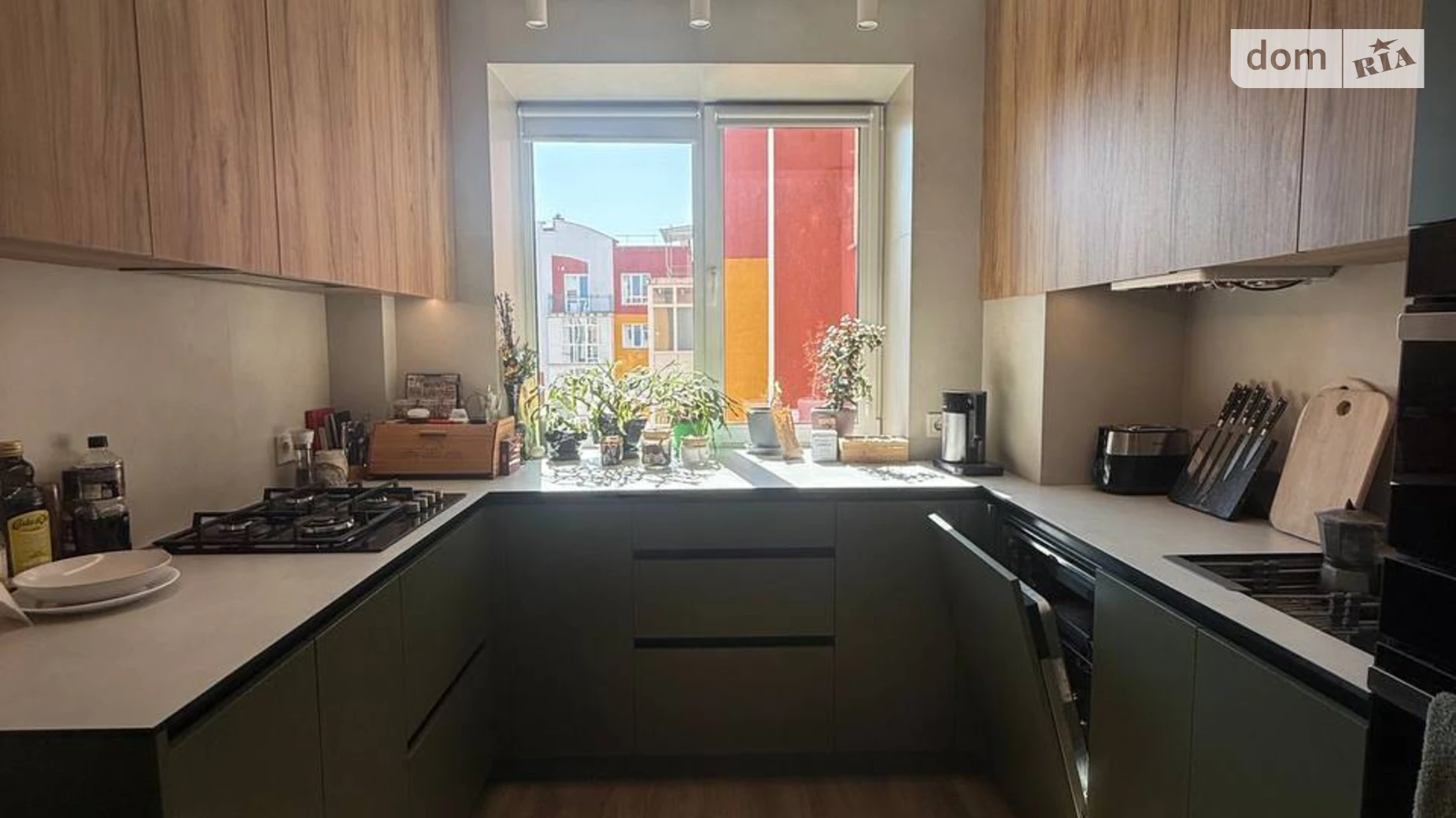 Продается 2-комнатная квартира 73.5 кв. м в Львове, ул. Жасминовая, 11 - фото 4