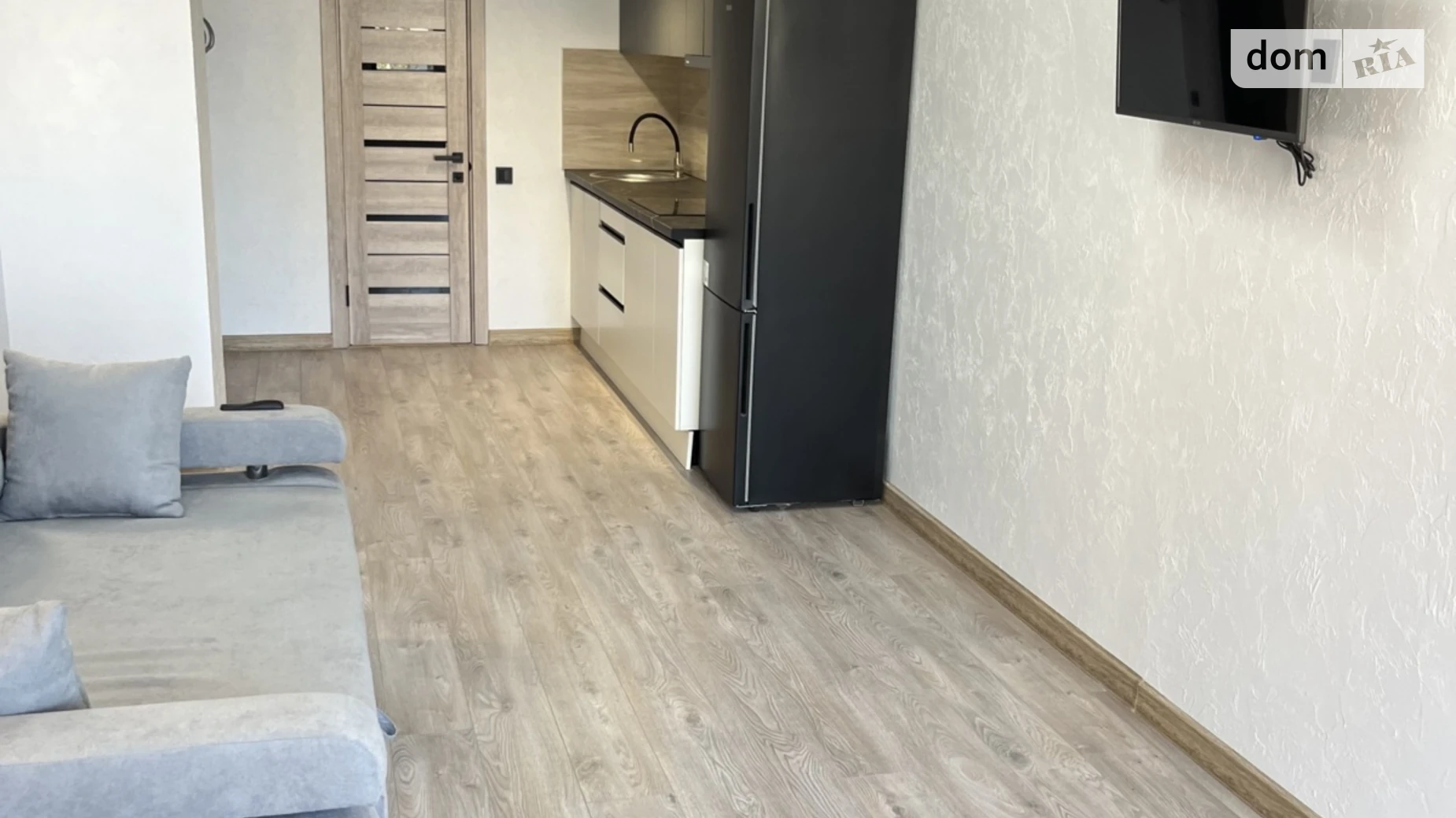 Продается 1-комнатная квартира 30 кв. м в Одессе, ул. Генуэзская, 1/1 - фото 2