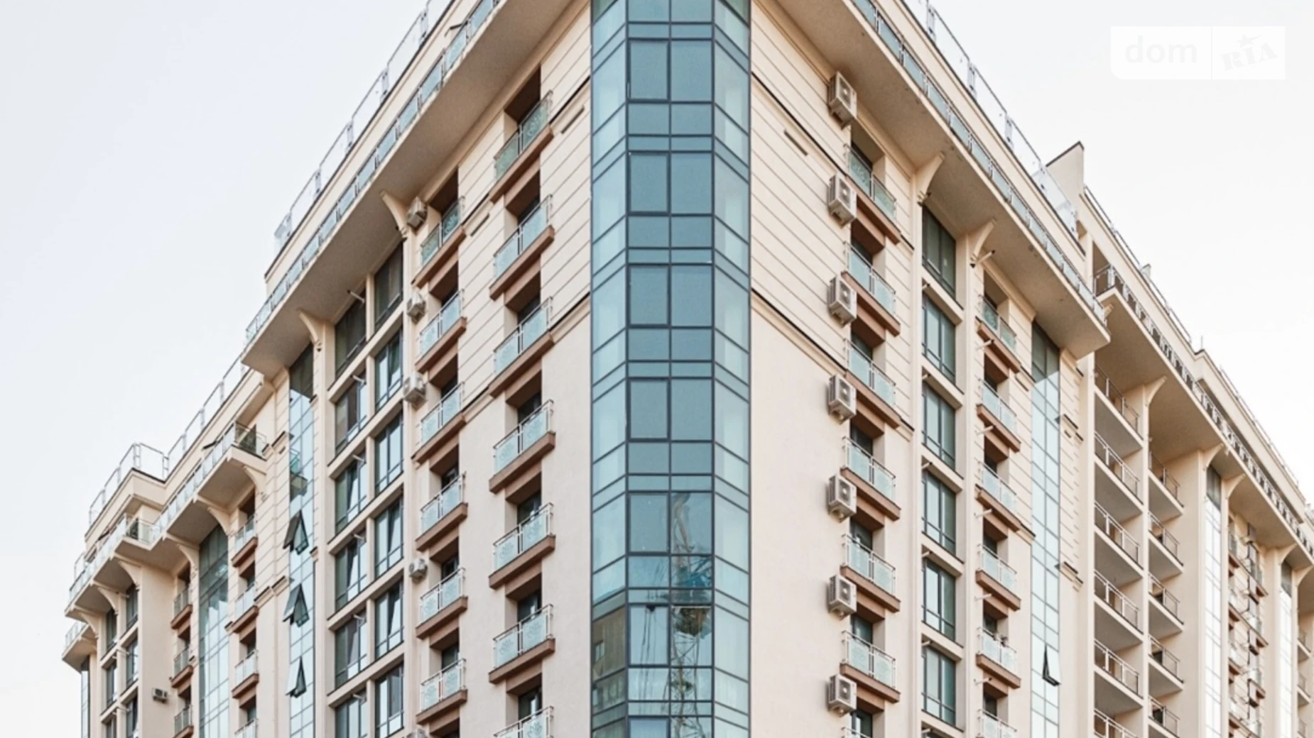 Продается 3-комнатная квартира 89.02 кв. м в Ивано-Франковске, ул. Гетьмана Ивана Мазепы, 148/2 - фото 2