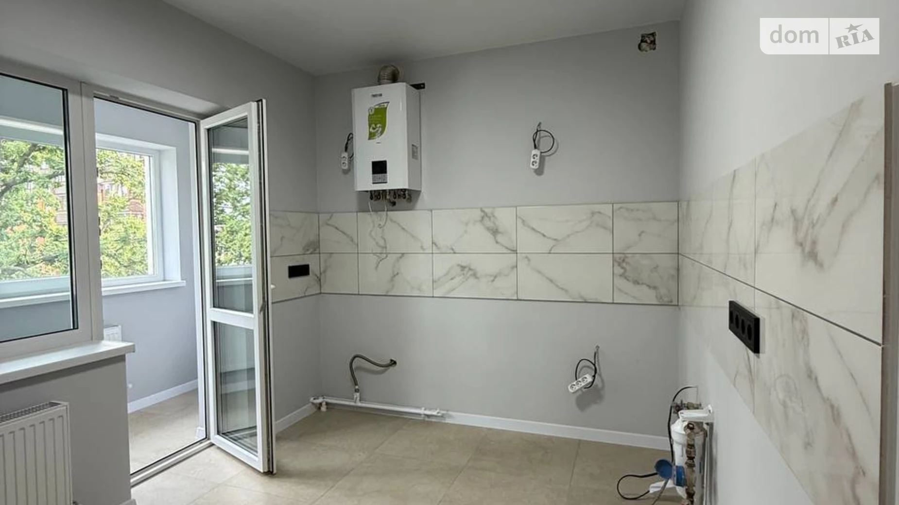 Продається 1-кімнатна квартира 38 кв. м у Ірпені, вул. Виговського(Суворова), 5А - фото 2