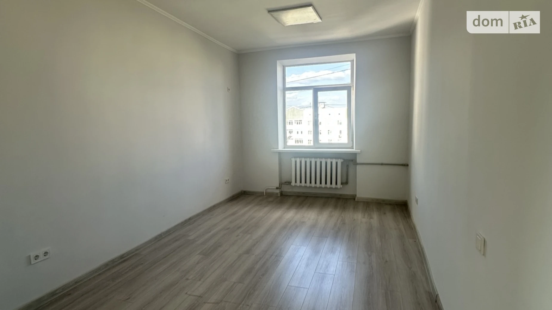 Сдается в аренду офис 195 кв. м в бизнес-центре, цена: 60000 грн - фото 2
