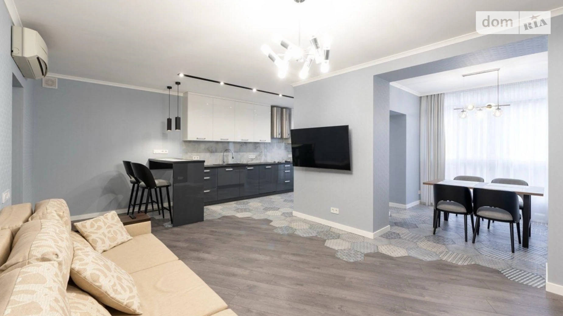 Продается 3-комнатная квартира 96 кв. м в Киеве, ул. Радистов, 34Н - фото 2