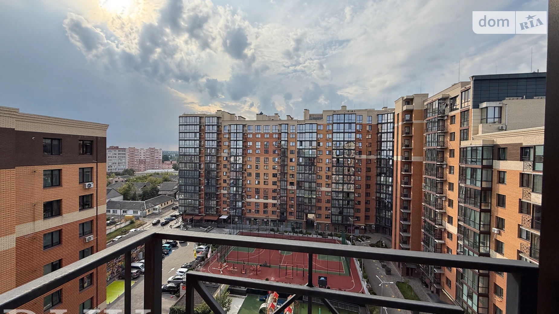 3-комнатная квартира 105.4 кв. м в Луцке, цена: 120000 $ - фото 2