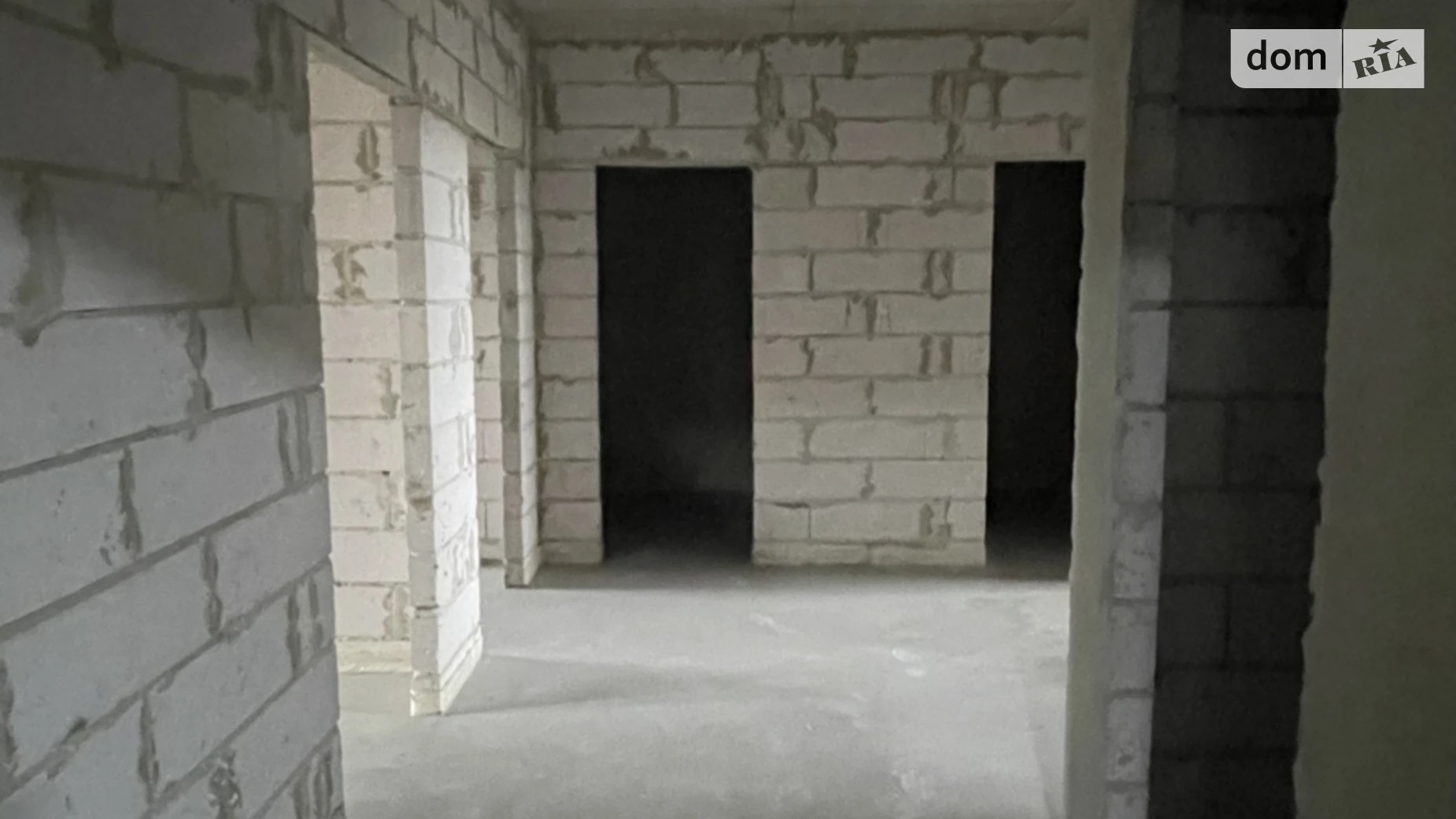 Продается 3-комнатная квартира 100.2 кв. м в Ивано-Франковске, ул. Млынарская, 3 - фото 2