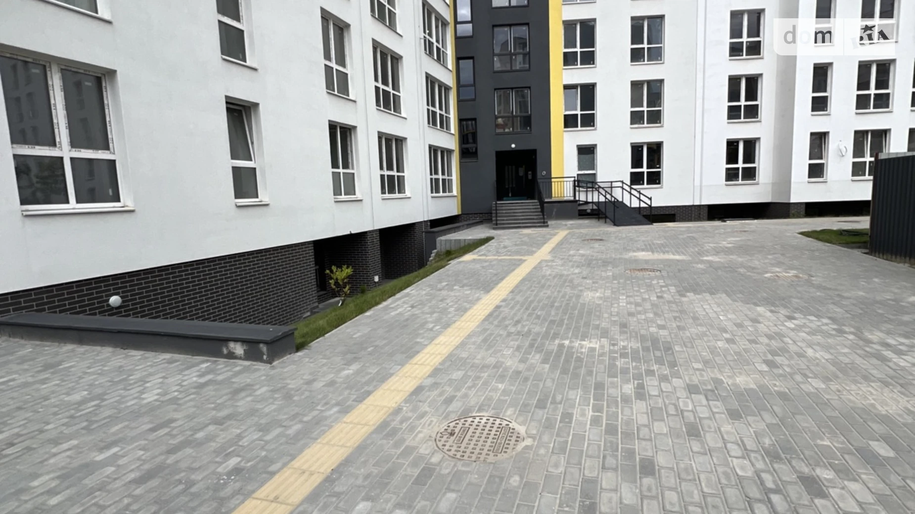 Продается 1-комнатная квартира 52.24 кв. м в Львове, ул. Железнодорожная - фото 2