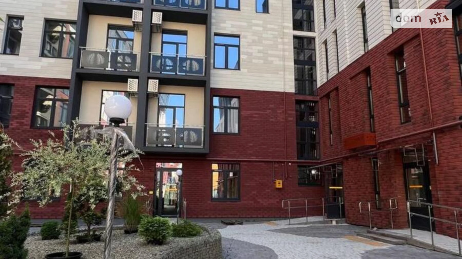 Продается 2-комнатная квартира 124.6 кв. м в Львове, ул. Генерала Тараса Чупринки, 130 - фото 4