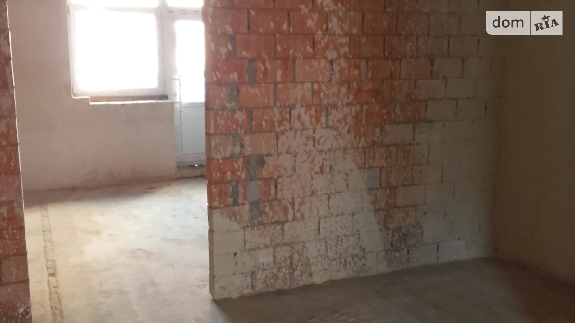 Продается 4-комнатная квартира 82 кв. м в Буче, ул. Амосова, 4 - фото 3