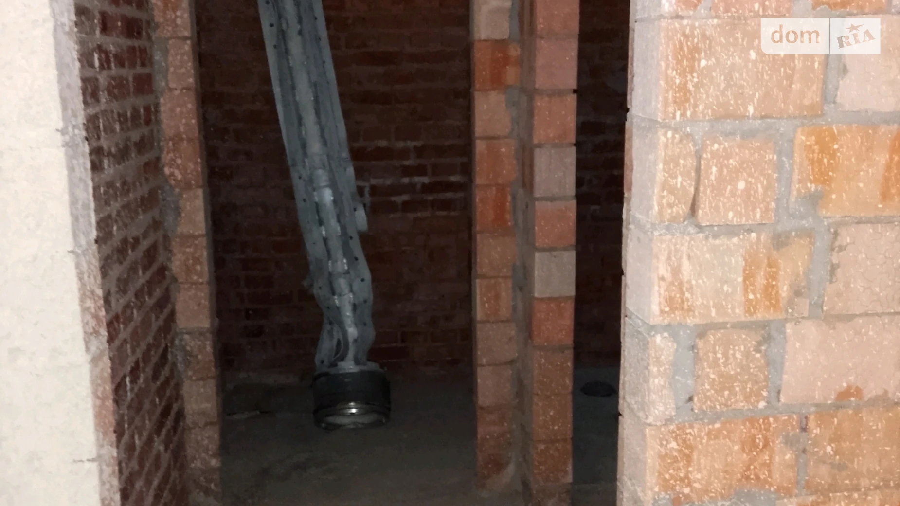 Продается 4-комнатная квартира 82 кв. м в Буче, ул. Амосова, 4 - фото 4