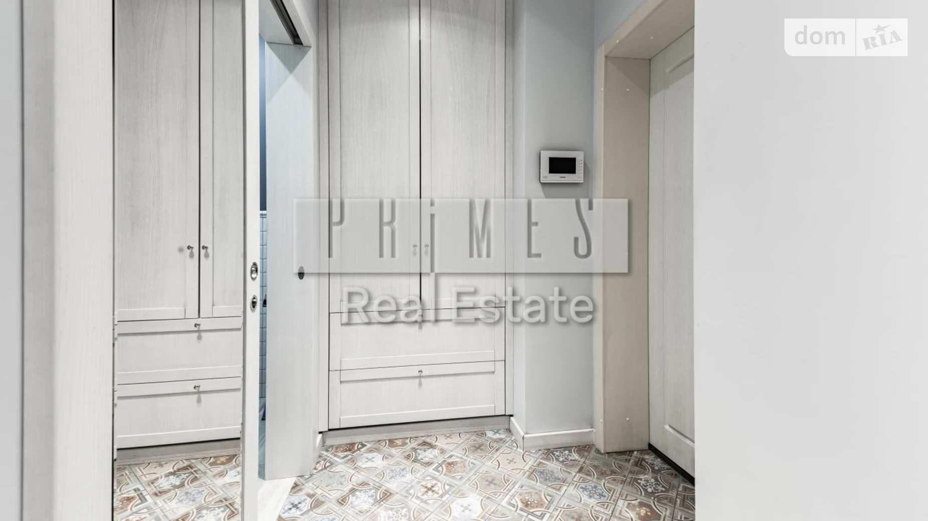 Продается 1-комнатная квартира 80 кв. м в Киеве, ул. Андрея Верхогляда(Драгомирова), 16 - фото 4