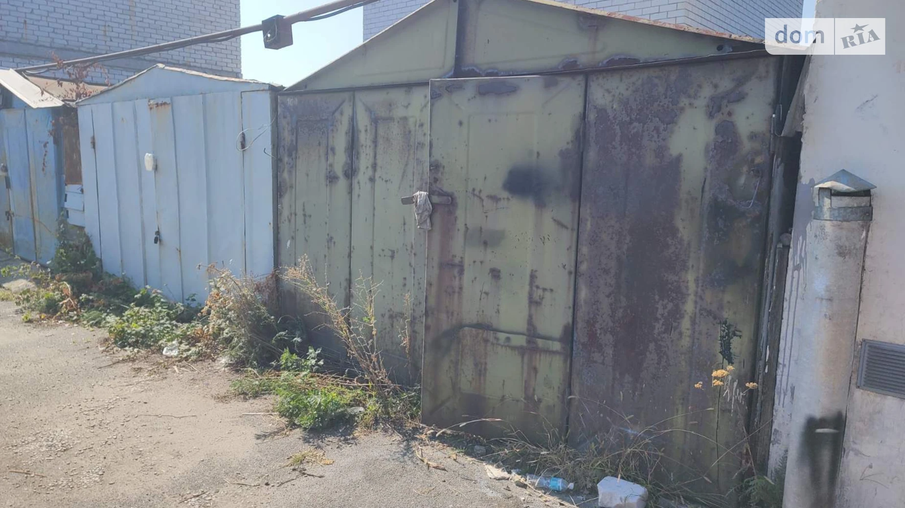 Продается отдельно стоящий гараж под легковое авто на 20.2 кв. м, цена: 3800 $ - фото 4