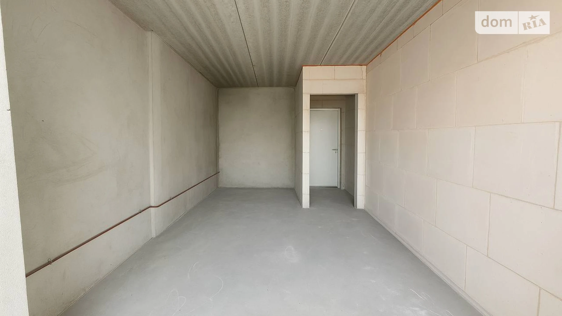 Продается 1-комнатная квартира 41.8 кв. м в Гостомеле, ул. Молодежная, 11/6 - фото 2