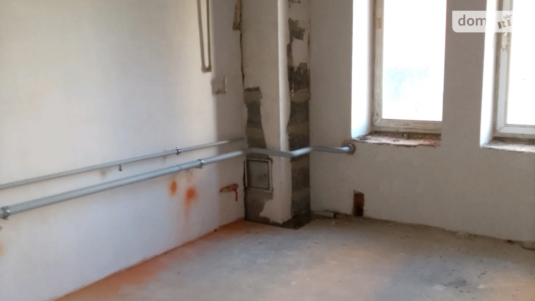 Продається 2-кімнатна квартира 62 кв. м у Бучі, вул. Амосова, 4 - фото 2