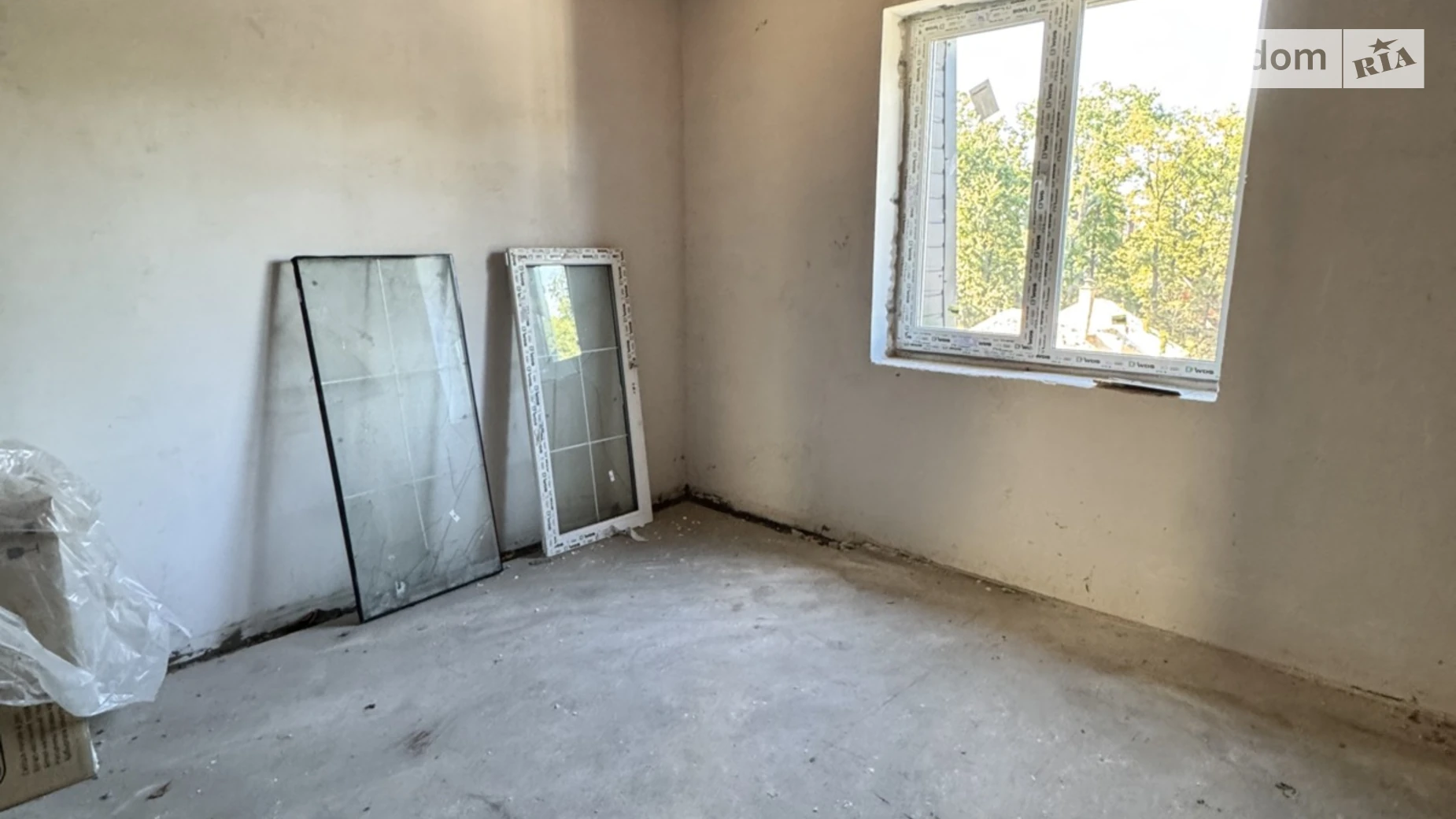 Продается 4-комнатная квартира 120 кв. м в Ирпене, ул. Павленко, 10 - фото 3