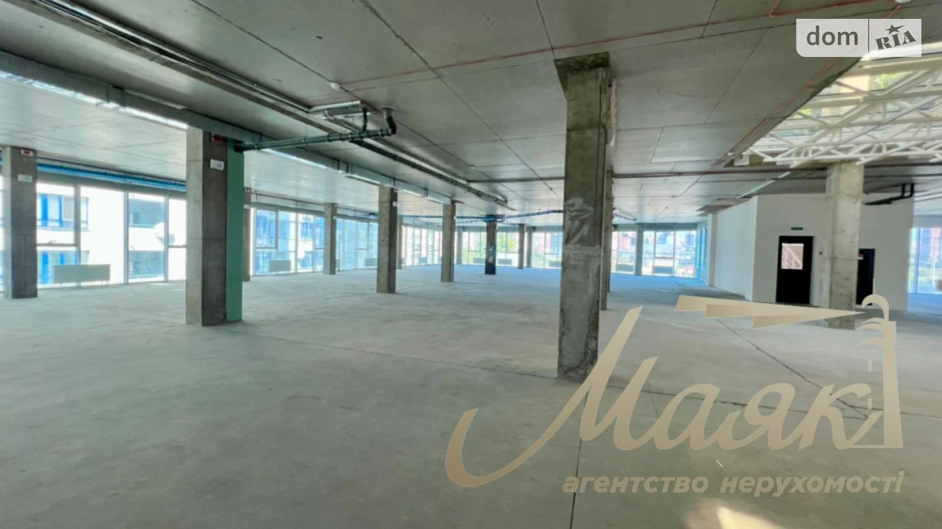 Сдается в аренду офис 1200 кв. м в бизнес-центре, цена: 12250 $ - фото 2